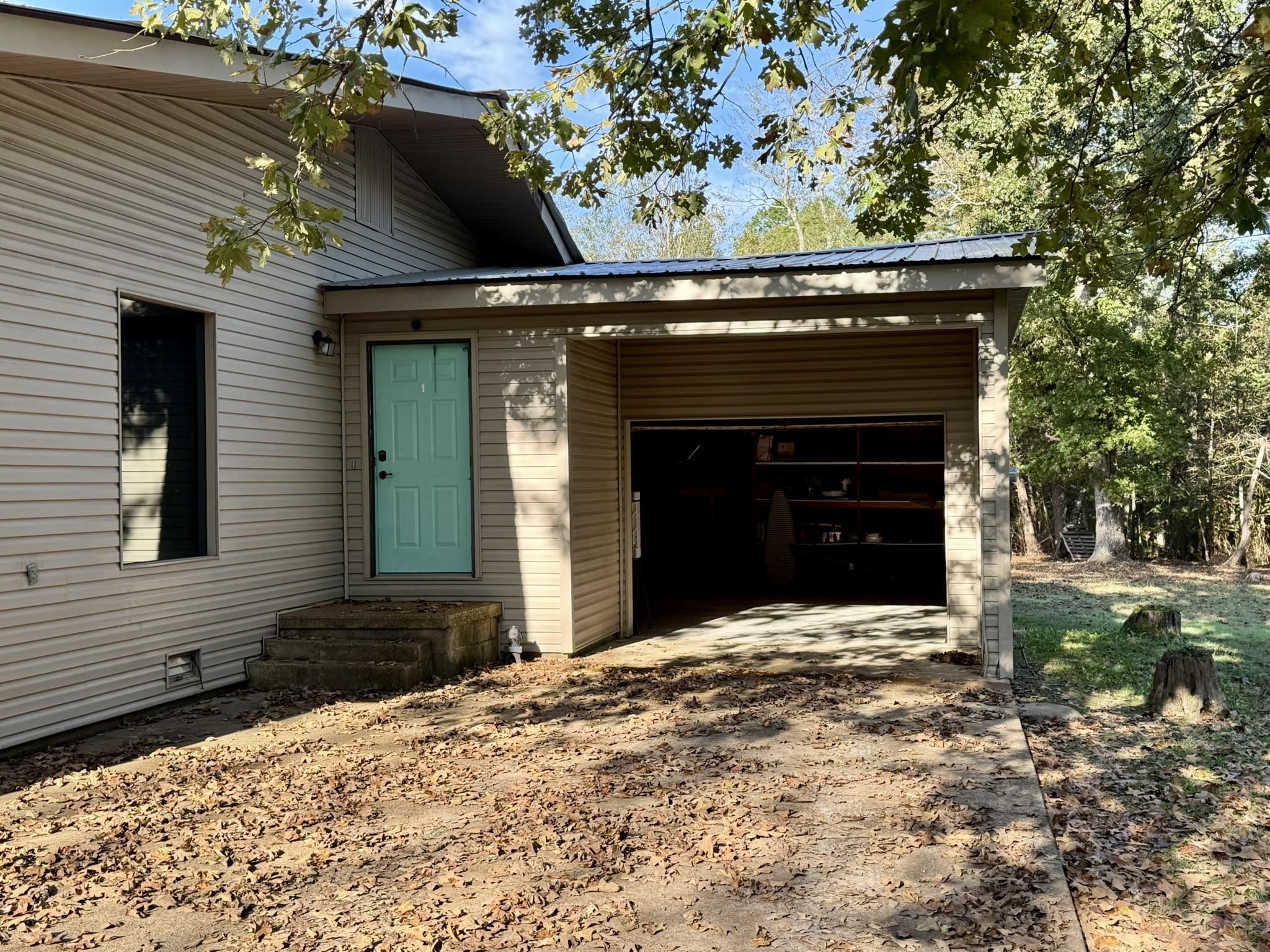 275 S Spring Street  Melbourne, AR