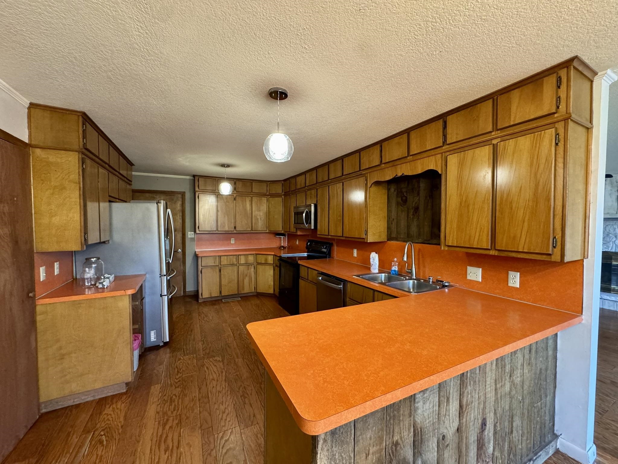 275 S Spring Street  Melbourne, AR