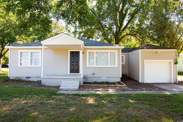 137  Saunders Dr  North Little Rock, AR
