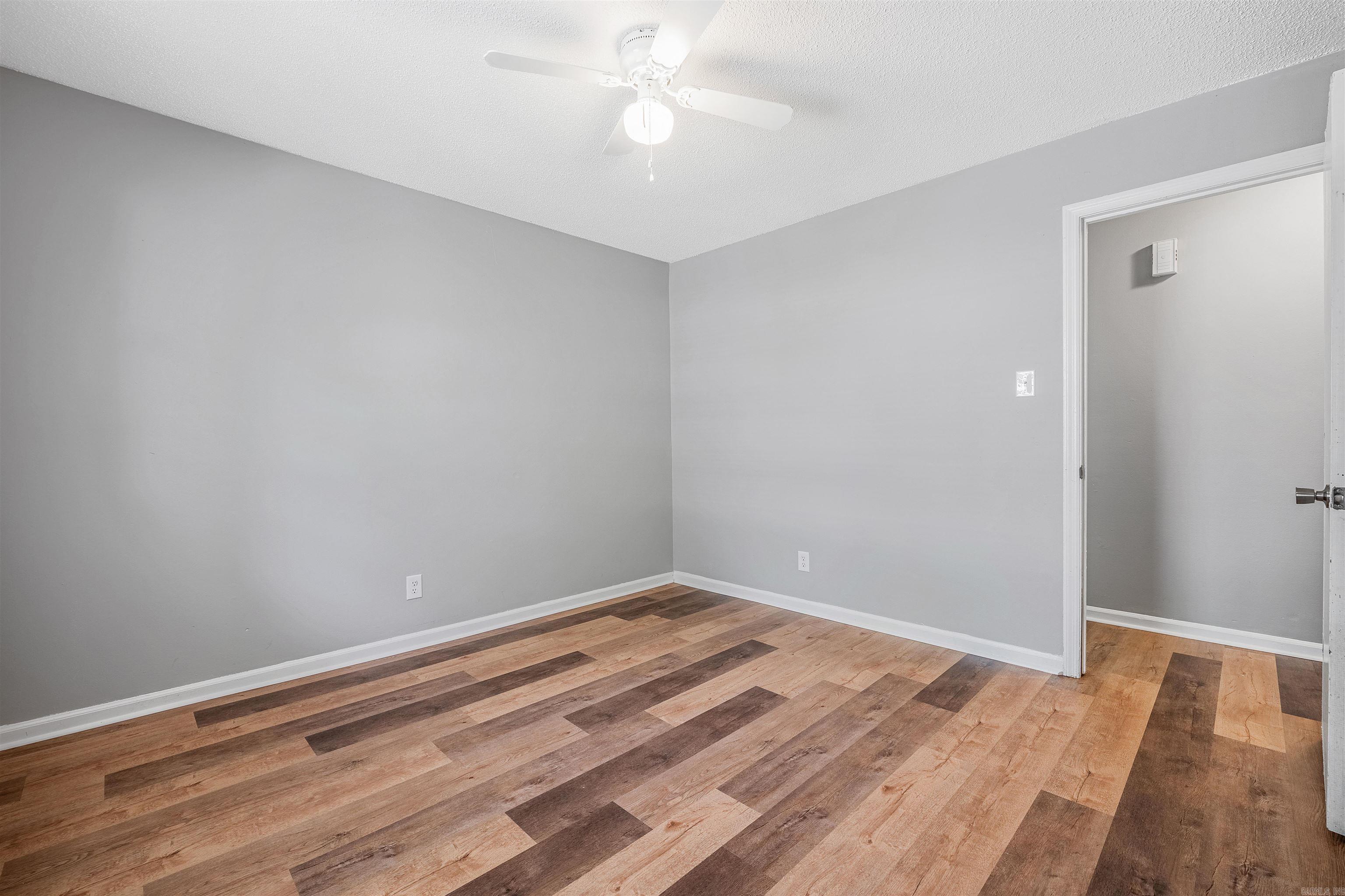 615 & 617 Brierly Dr  Sherwood, AR