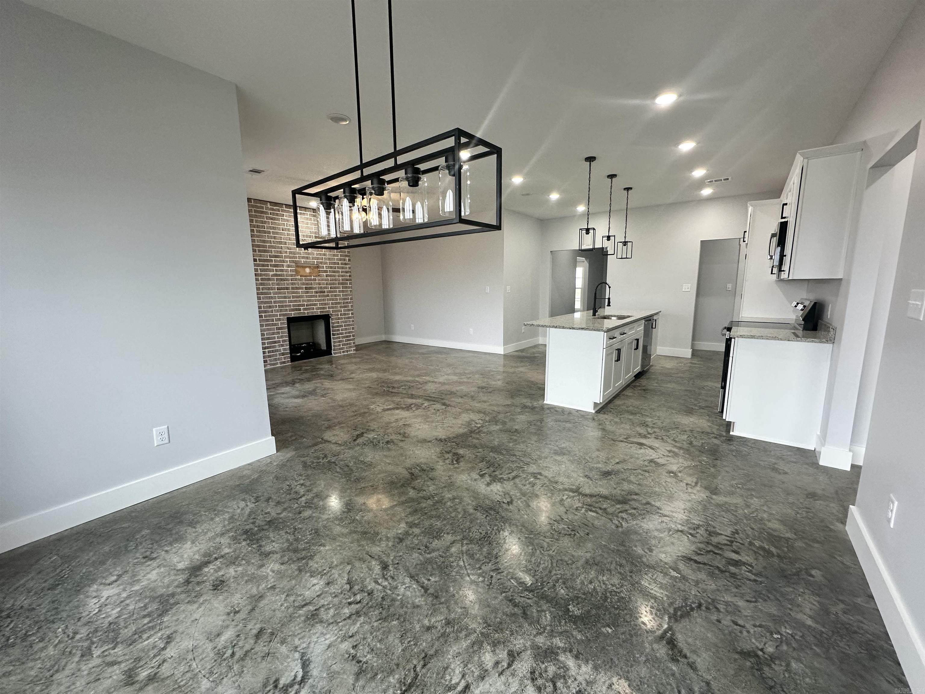 135 Marianne  Gosnell, AR