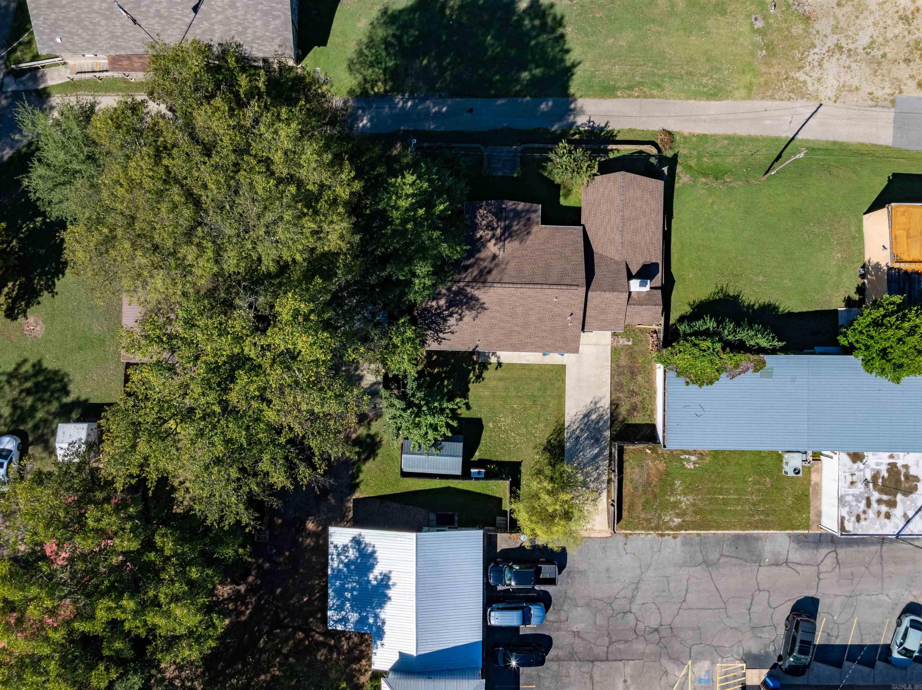 213 S 1st  Augusta, AR