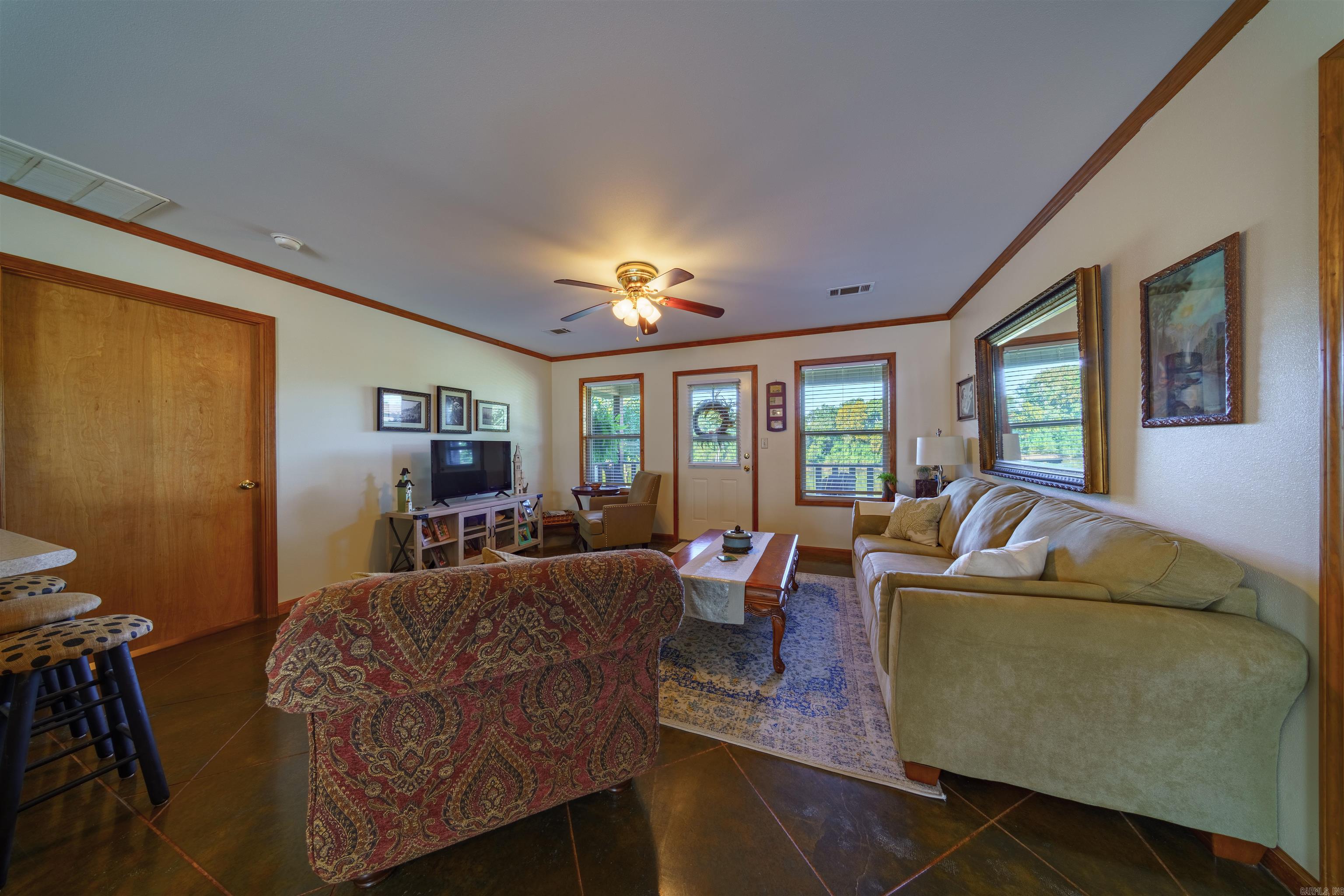 213 S 1st  Augusta, AR