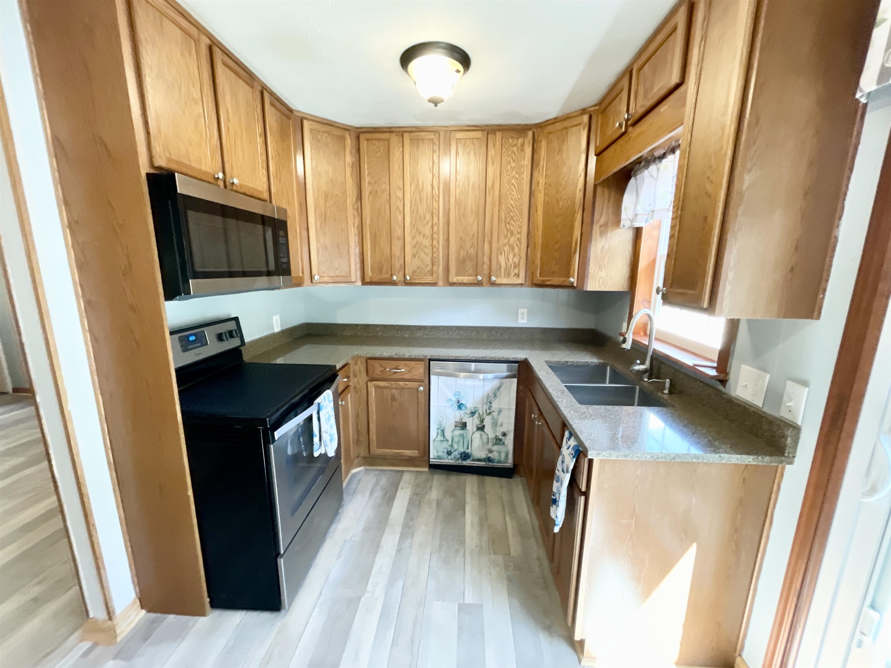 29 W Lakeshore  Cherokee Village, AR