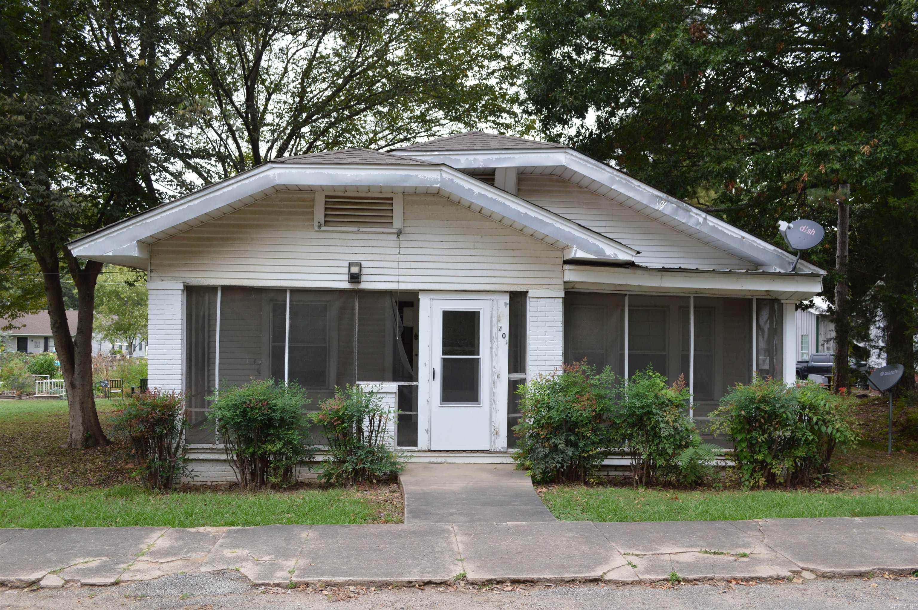 401 N Main  Harrisburg, AR