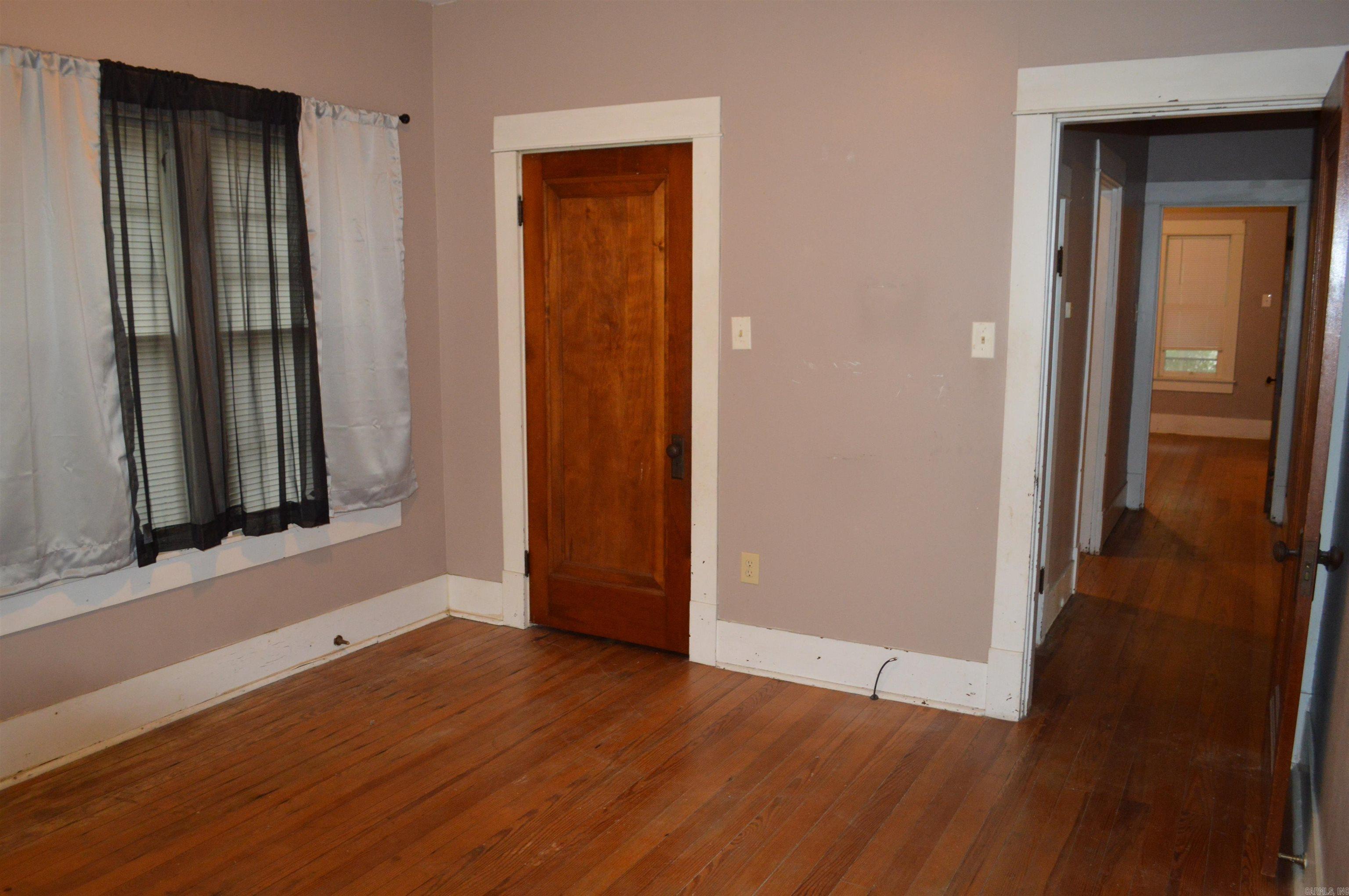 401 N Main  Harrisburg, AR