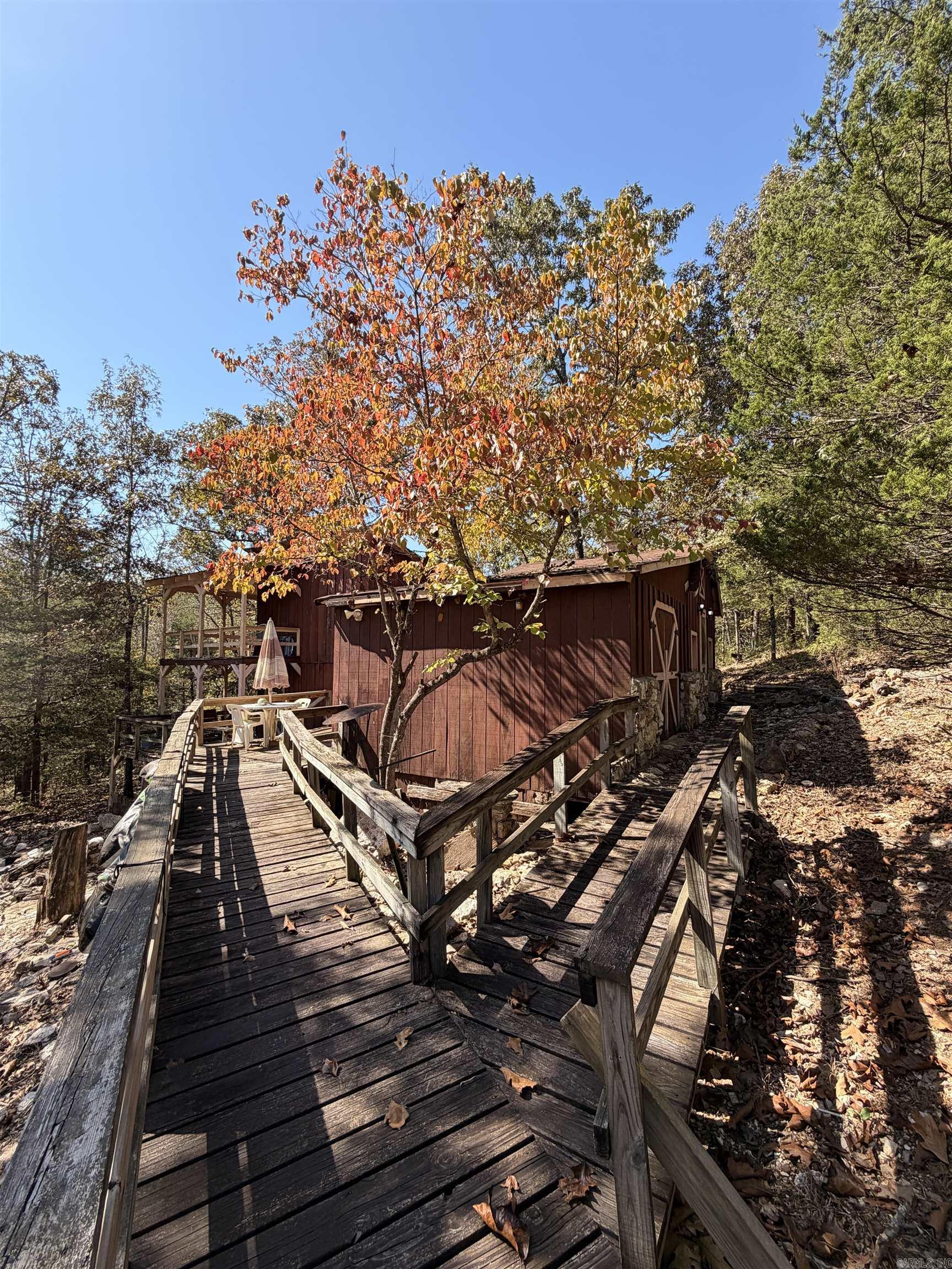 119 Edna  Highland, AR
