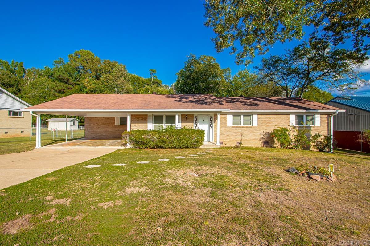 202 Hector Heights  Hot Springs, AR