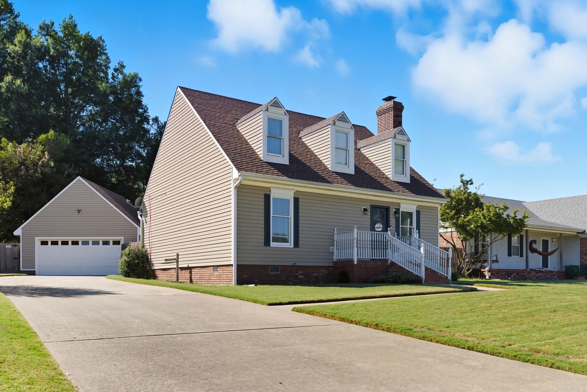 14 White Oak  Searcy, AR
