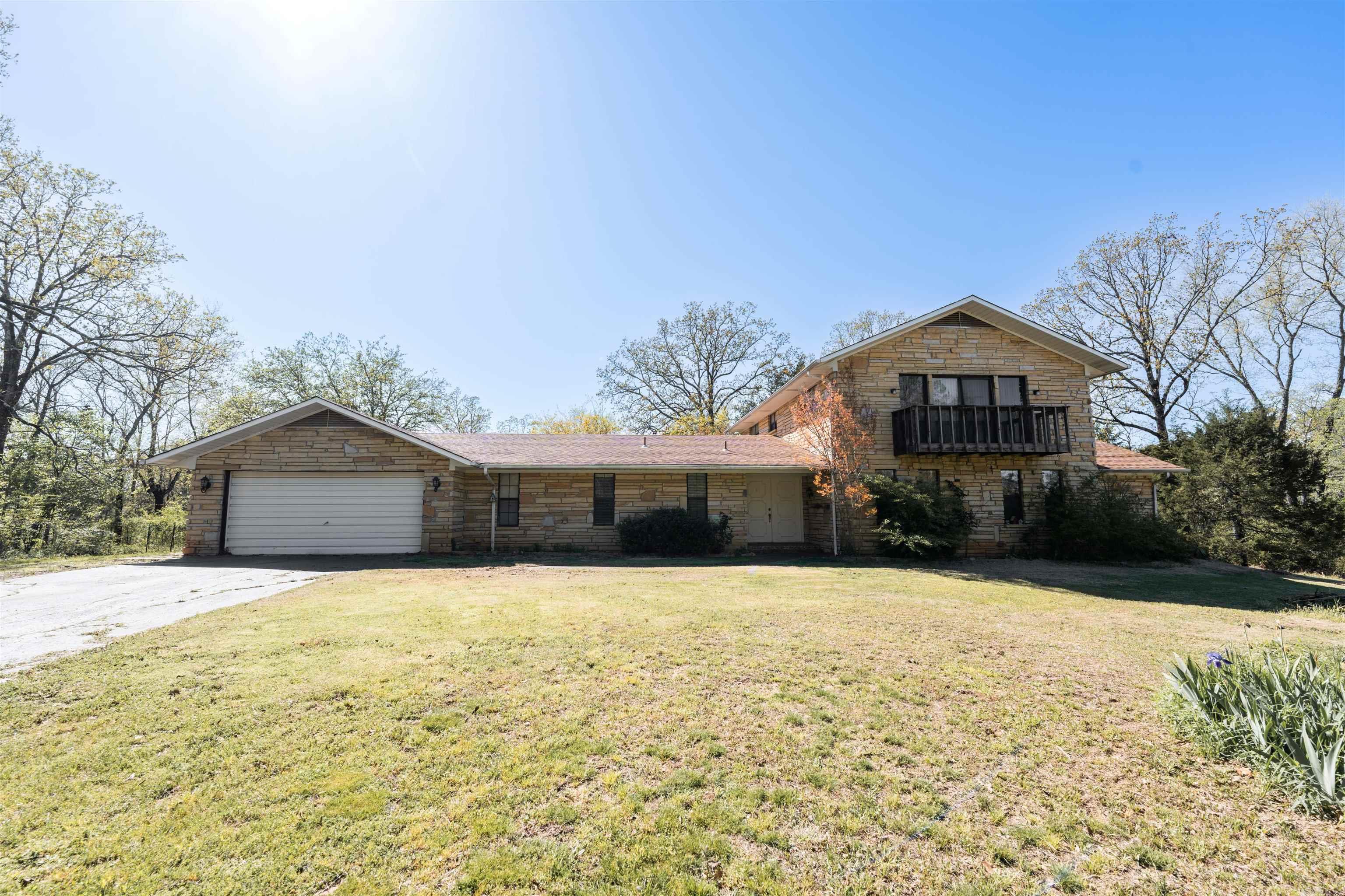81 Happy Valley  Conway, AR