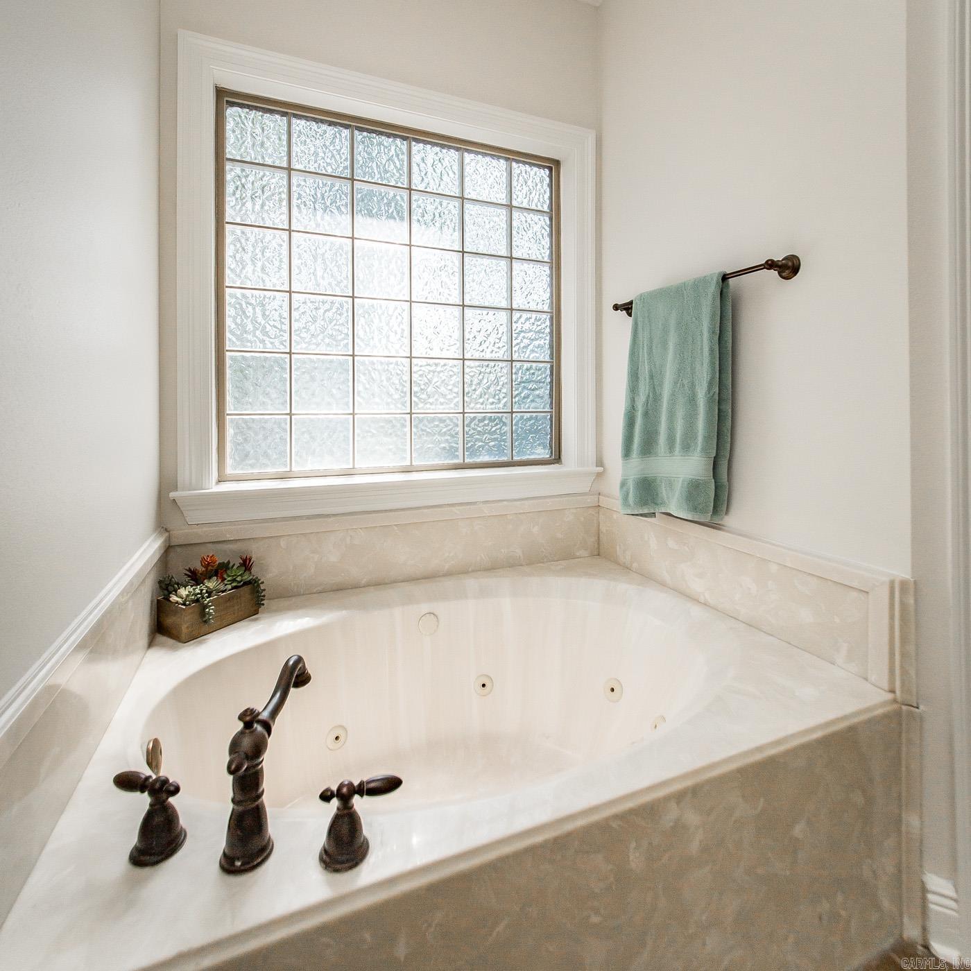 15 Talladega  Cabot, AR