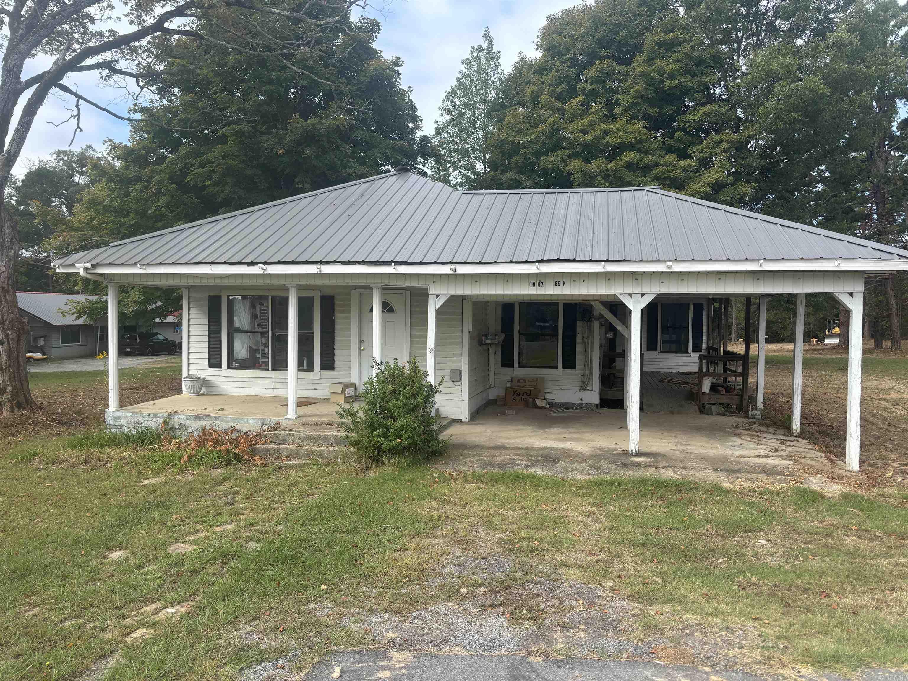 1907 Hwy 65North  Clinton, AR