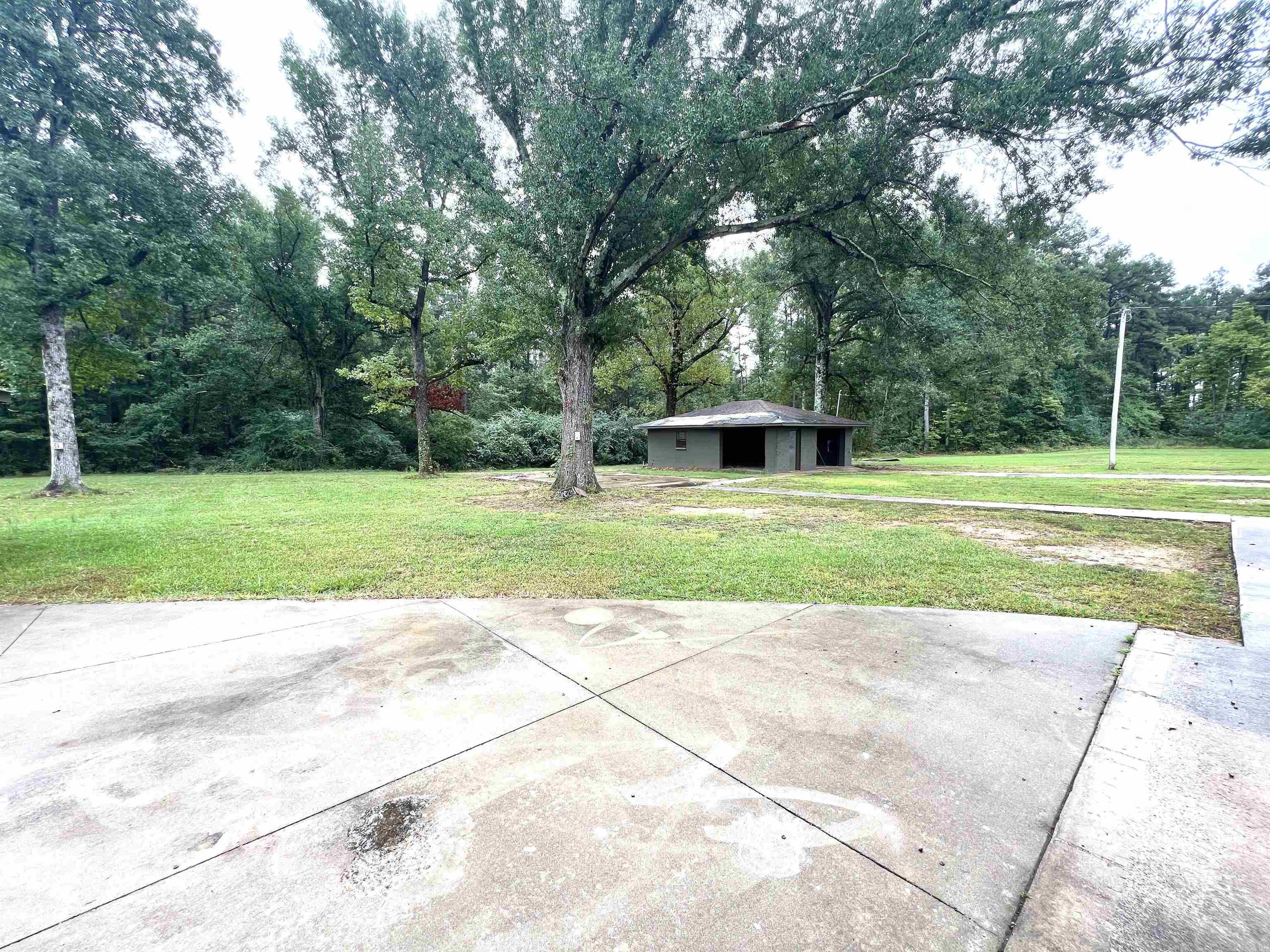 21141 S 425  Star City, AR