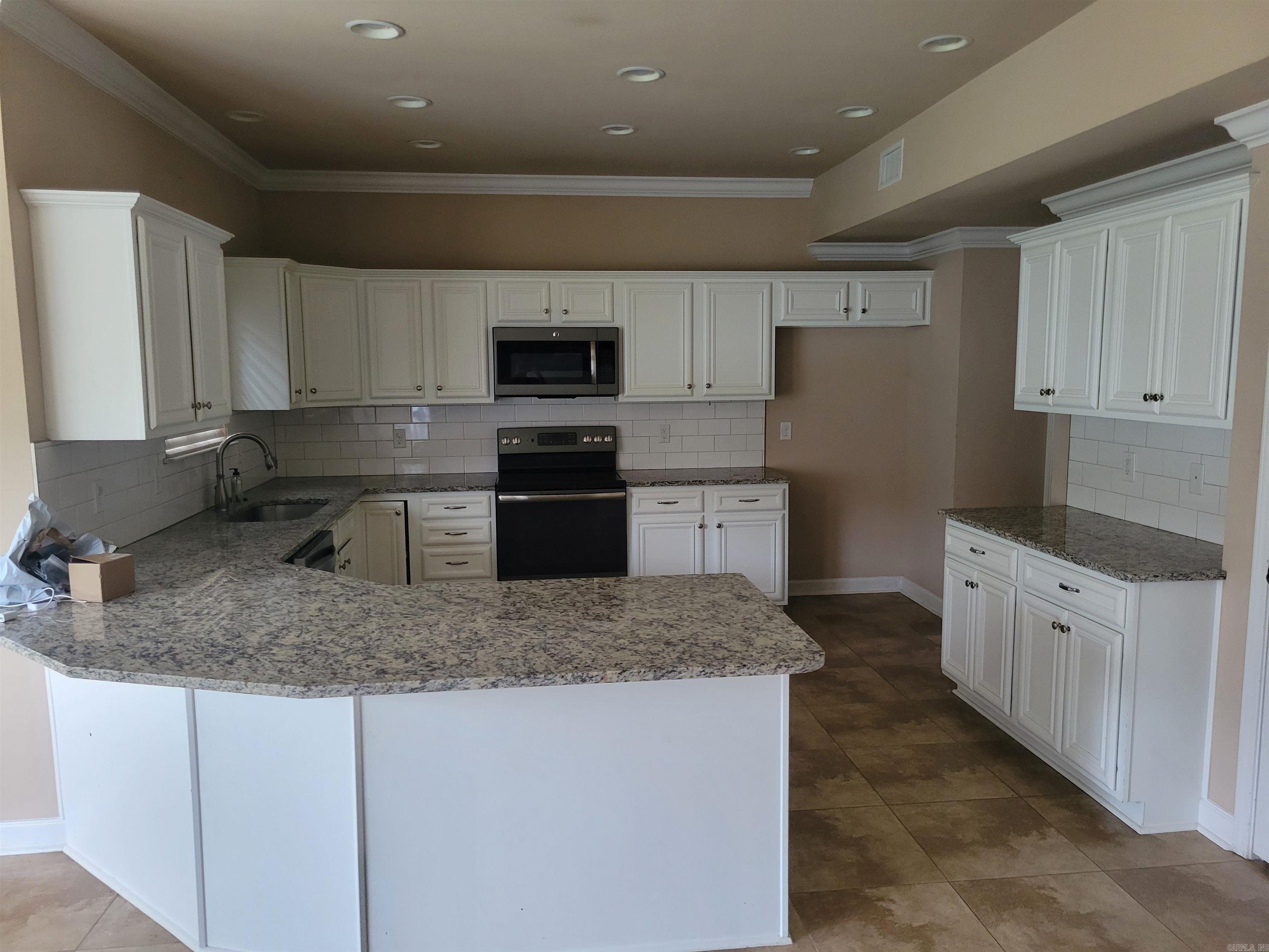 8010 Worth Avenue  Benton, AR