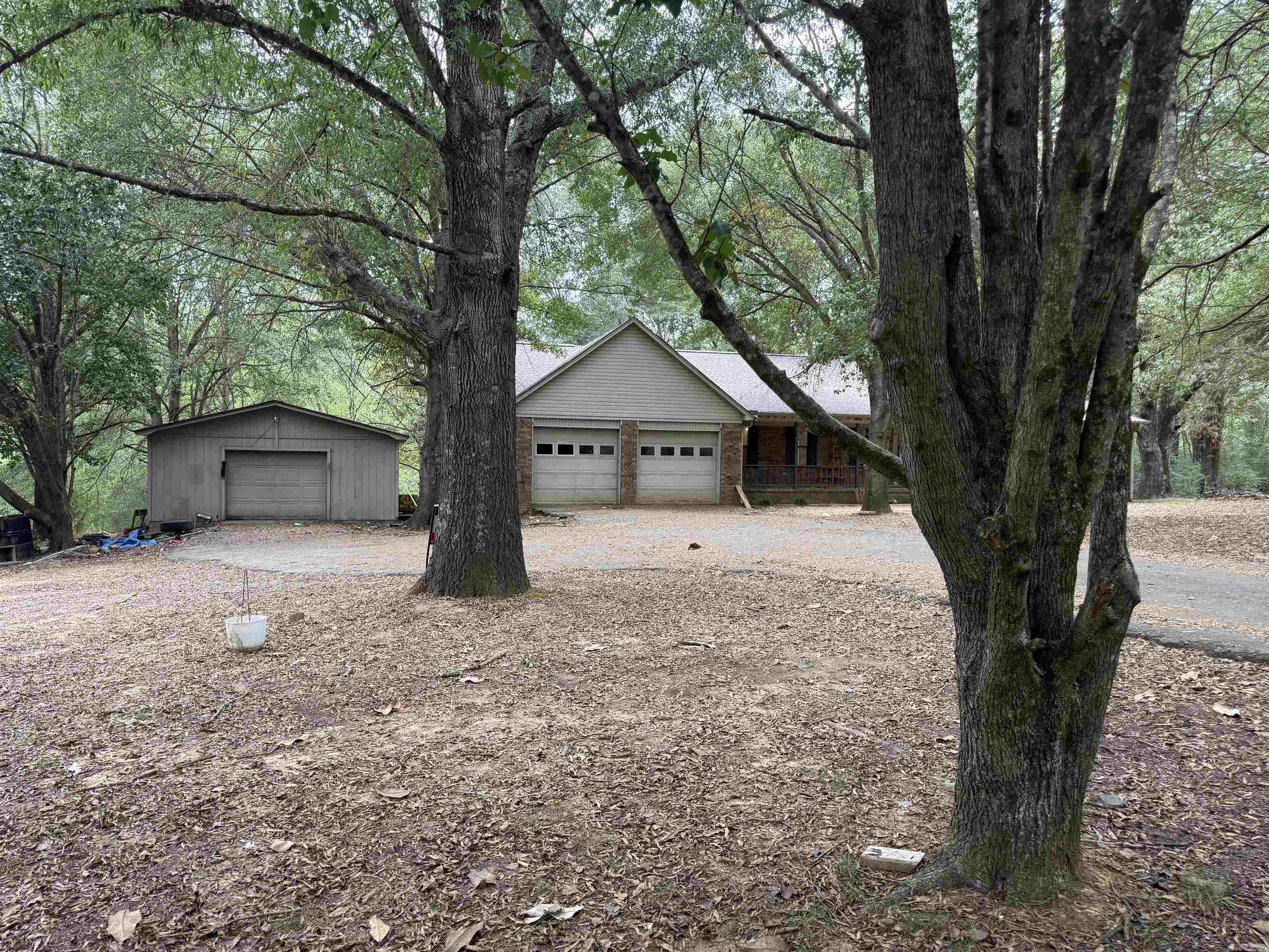 2861 Hwy 16n  Searcy, AR