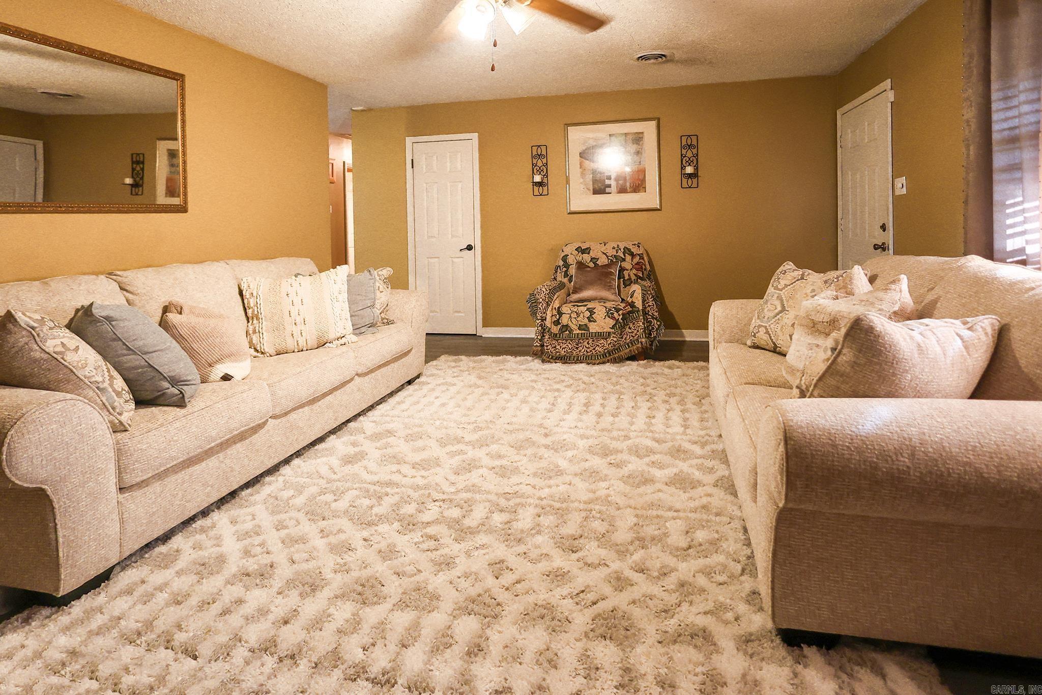 1308 Hillcrest  Conway, AR