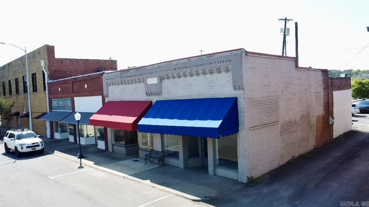 113 N Fulton Street  Johnson, AR