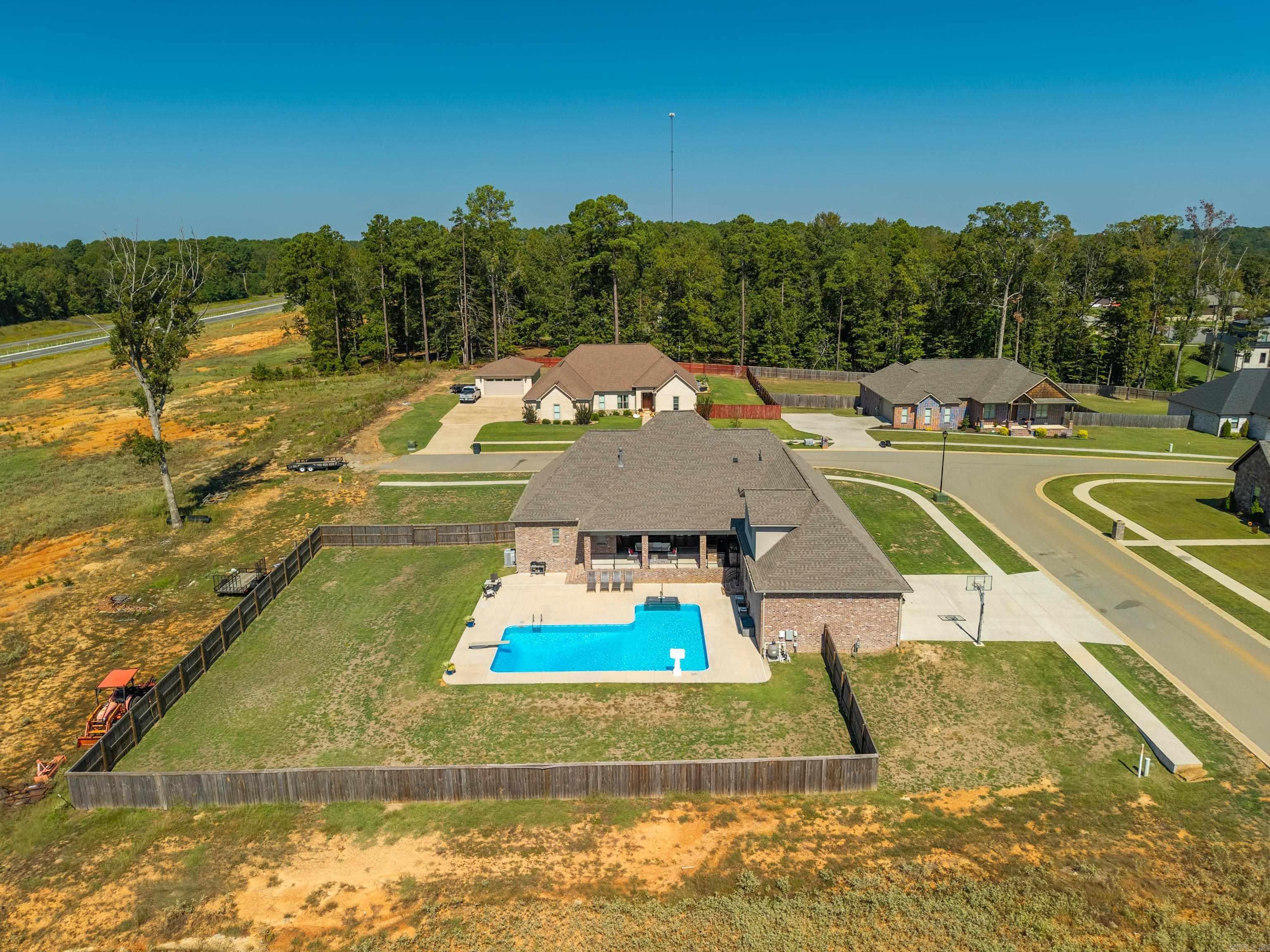 438 Oak Tree Ridge S  Sheridan, AR