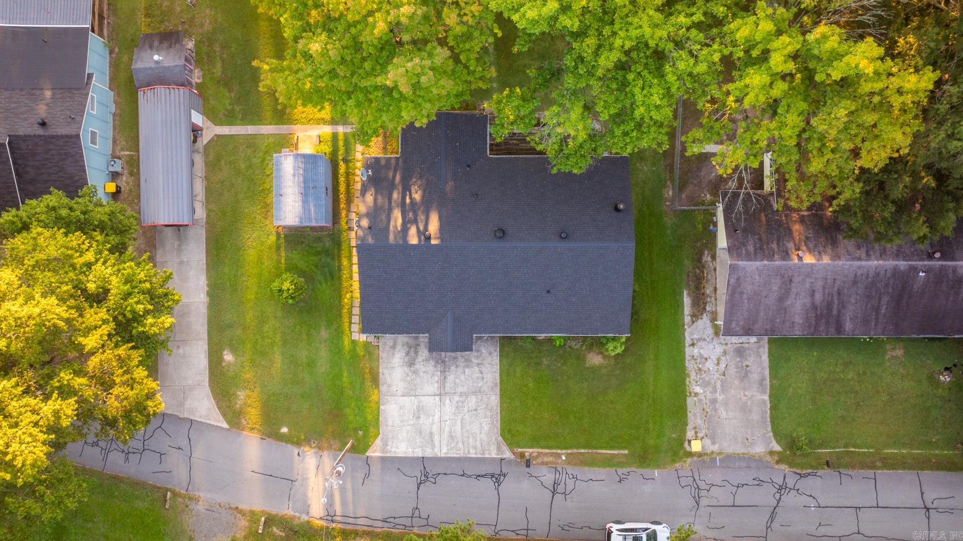 6 Roberts  Mayflower, AR