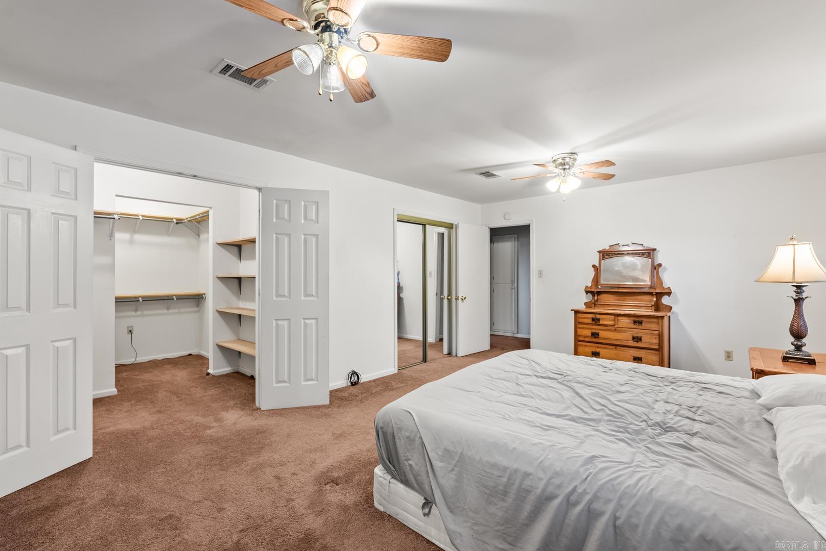 6 Roberts  Mayflower, AR