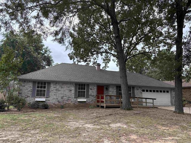 9  Fair Oaks  Conway, AR