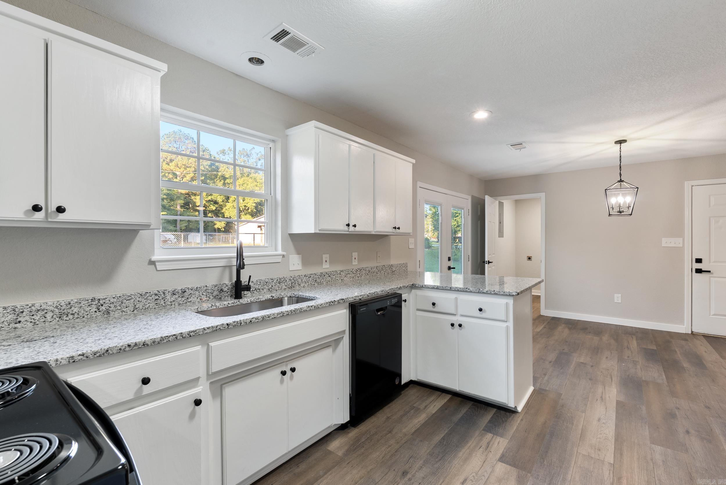 117 Hot Springs  Caddo Valley, AR