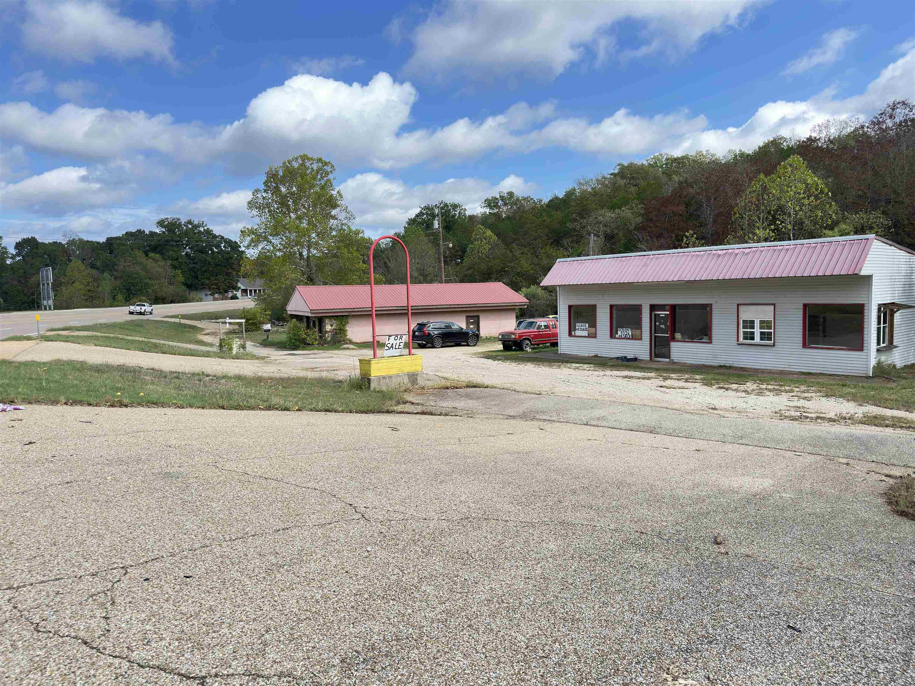 3844-3868 Highway 62 412  Hardy, AR