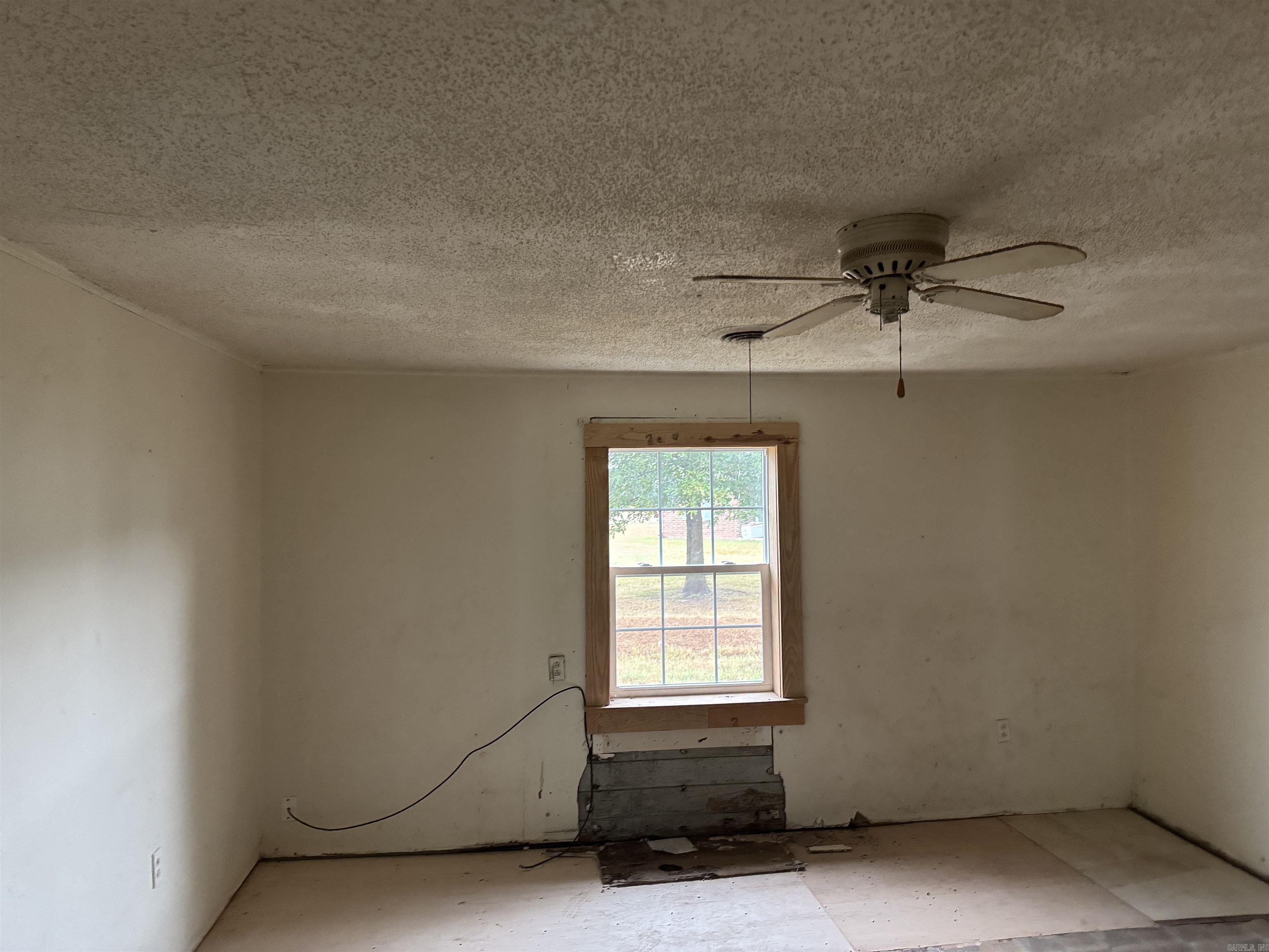 435 Spruce St  Holly Grove, AR