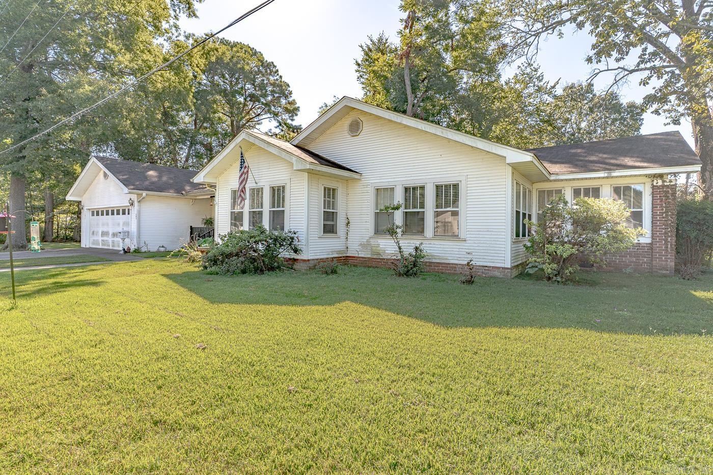 503 Jefferson  Lonoke, AR
