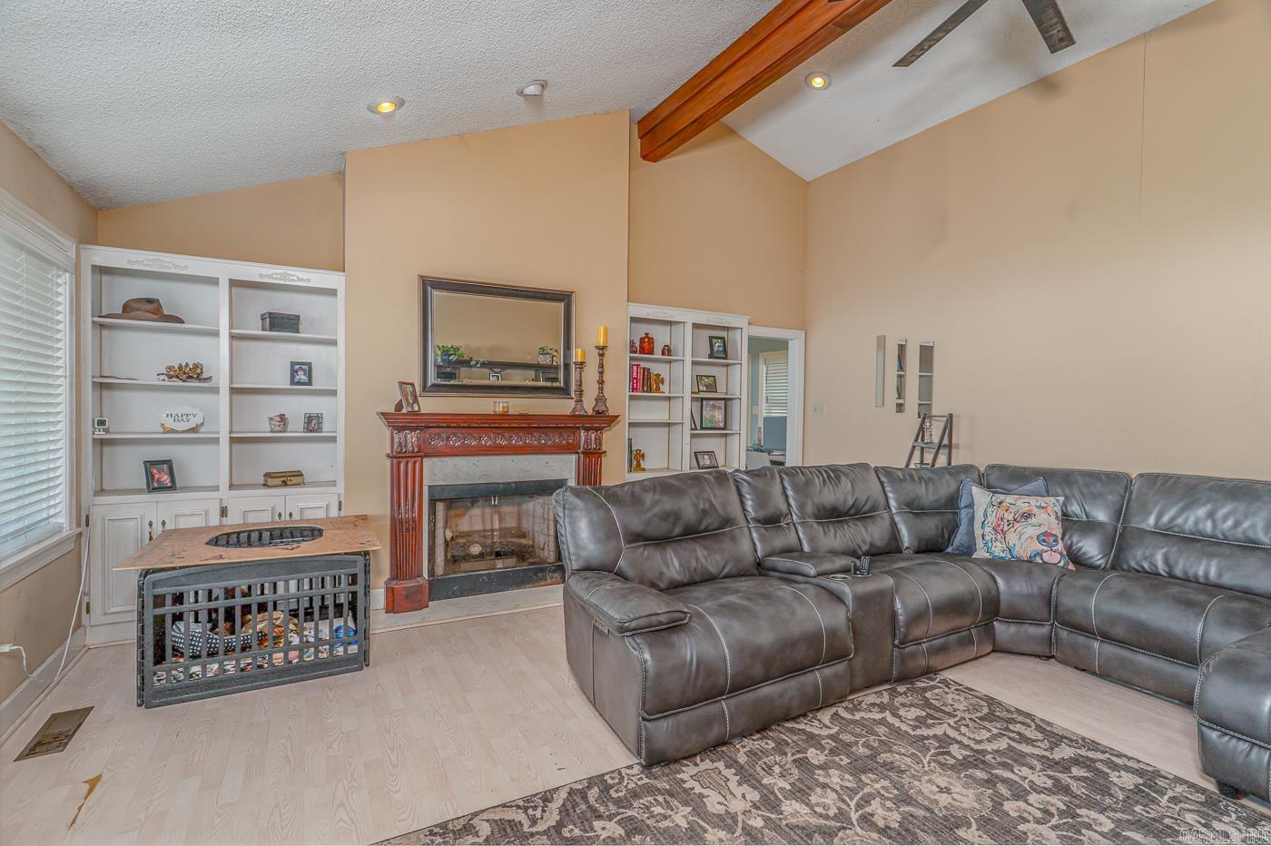 503 Jefferson  Lonoke, AR