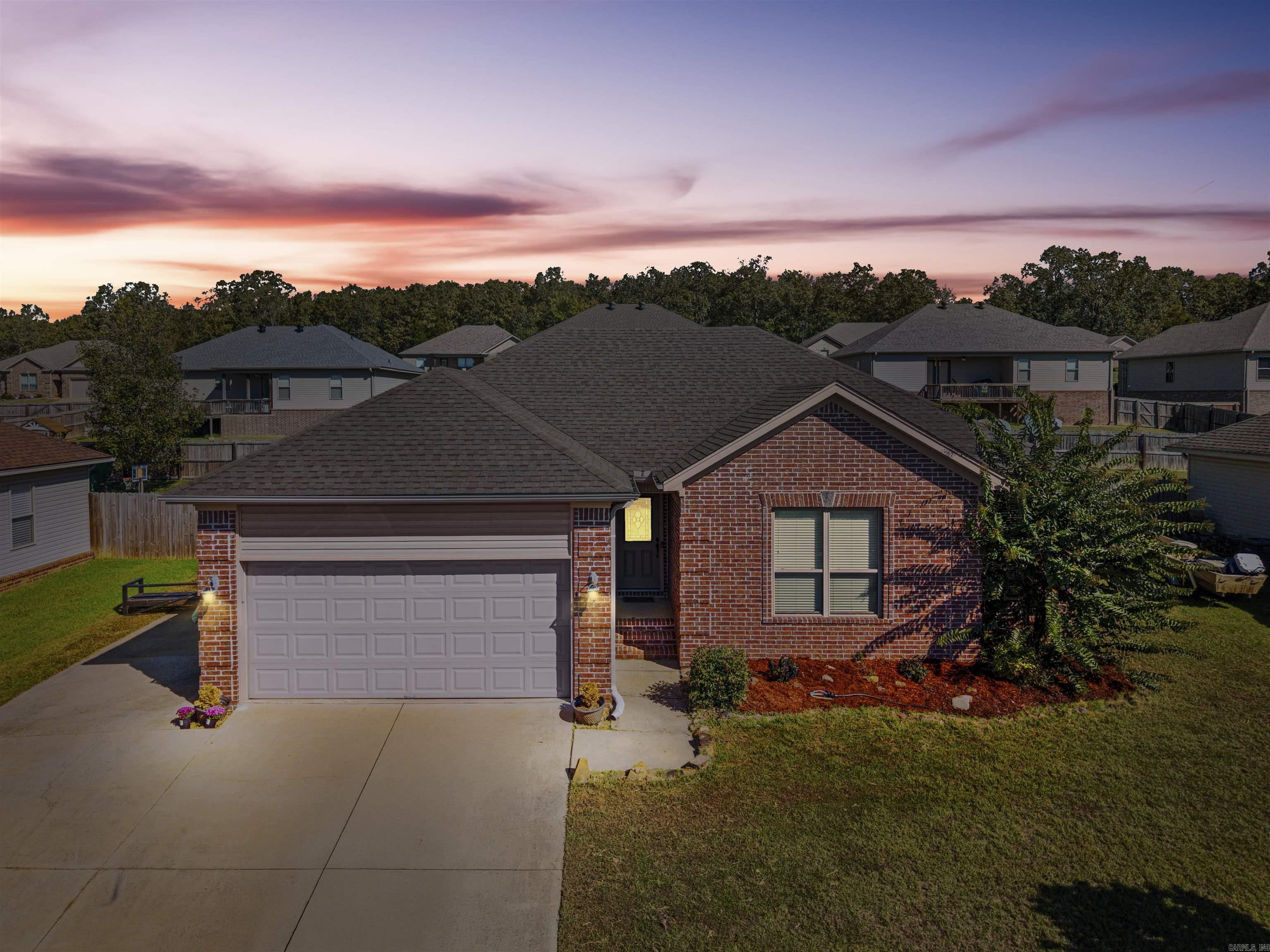 704 Rolling Rock  Austin, AR