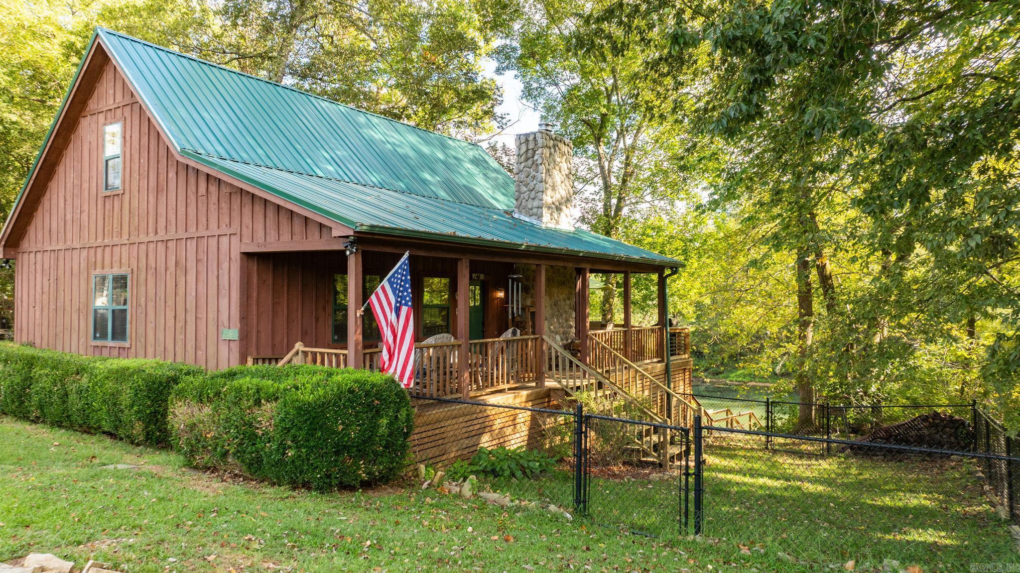 43 Trout Valley  Wilburn, AR