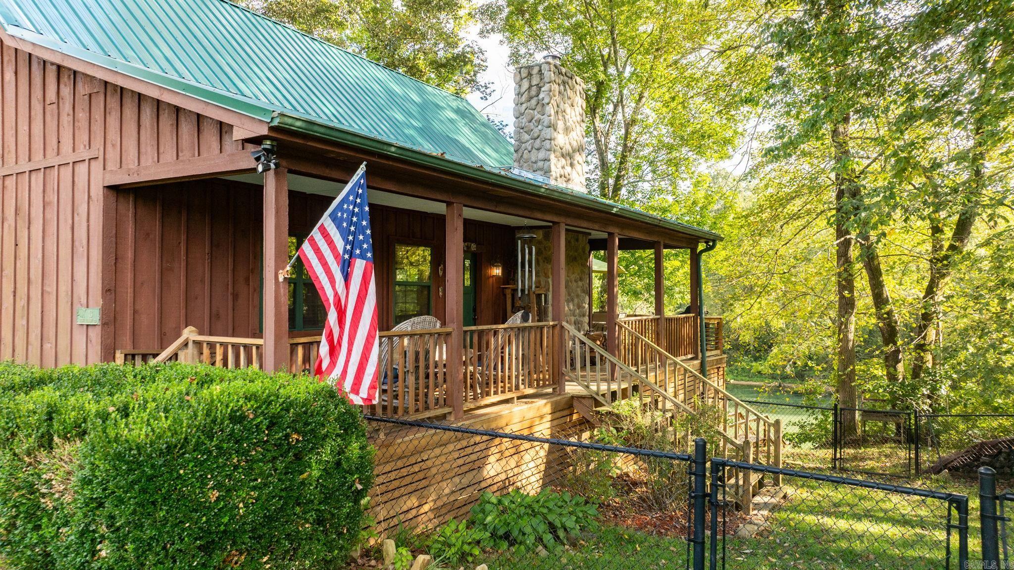 43 Trout Valley  Wilburn, AR