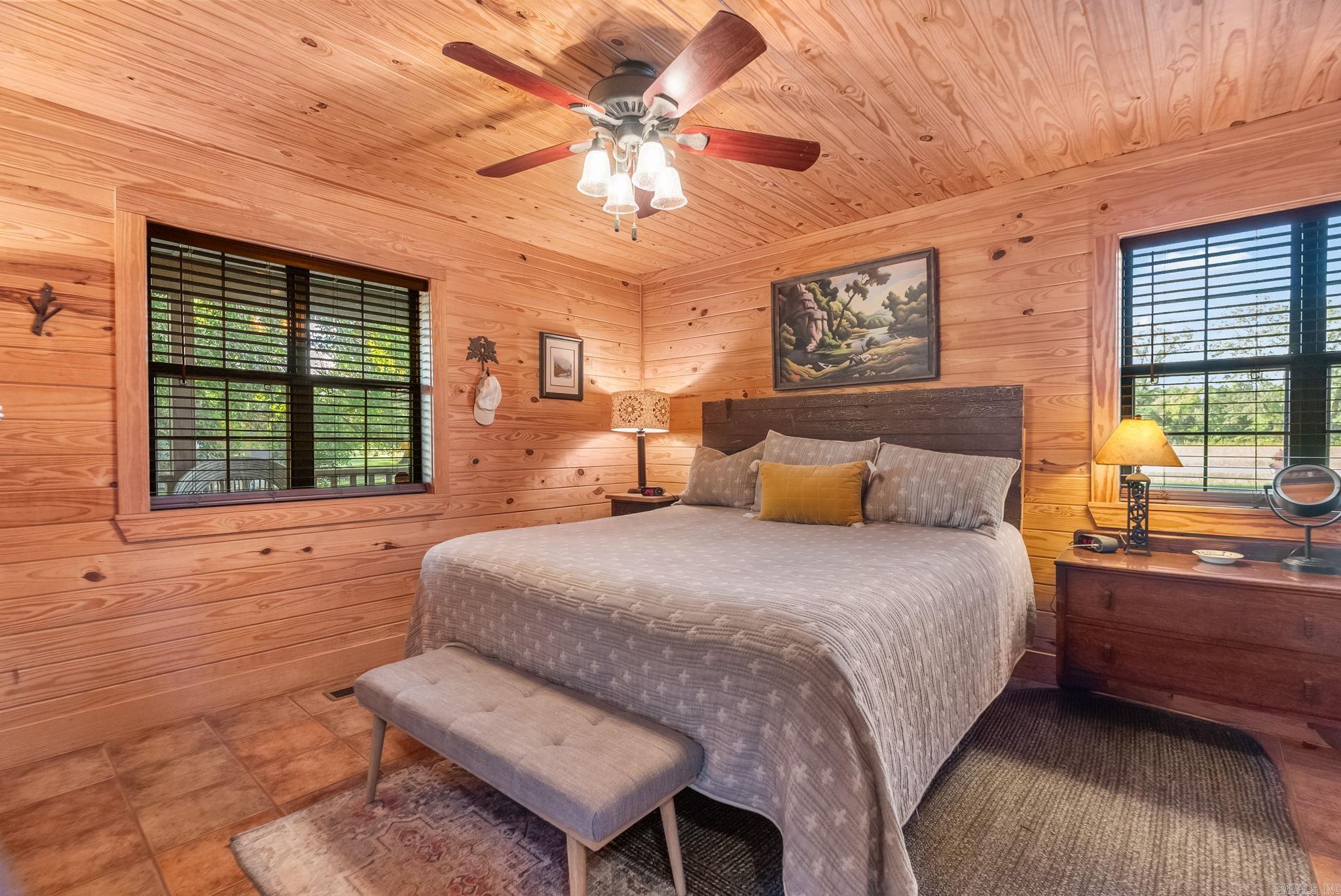 43 Trout Valley  Wilburn, AR