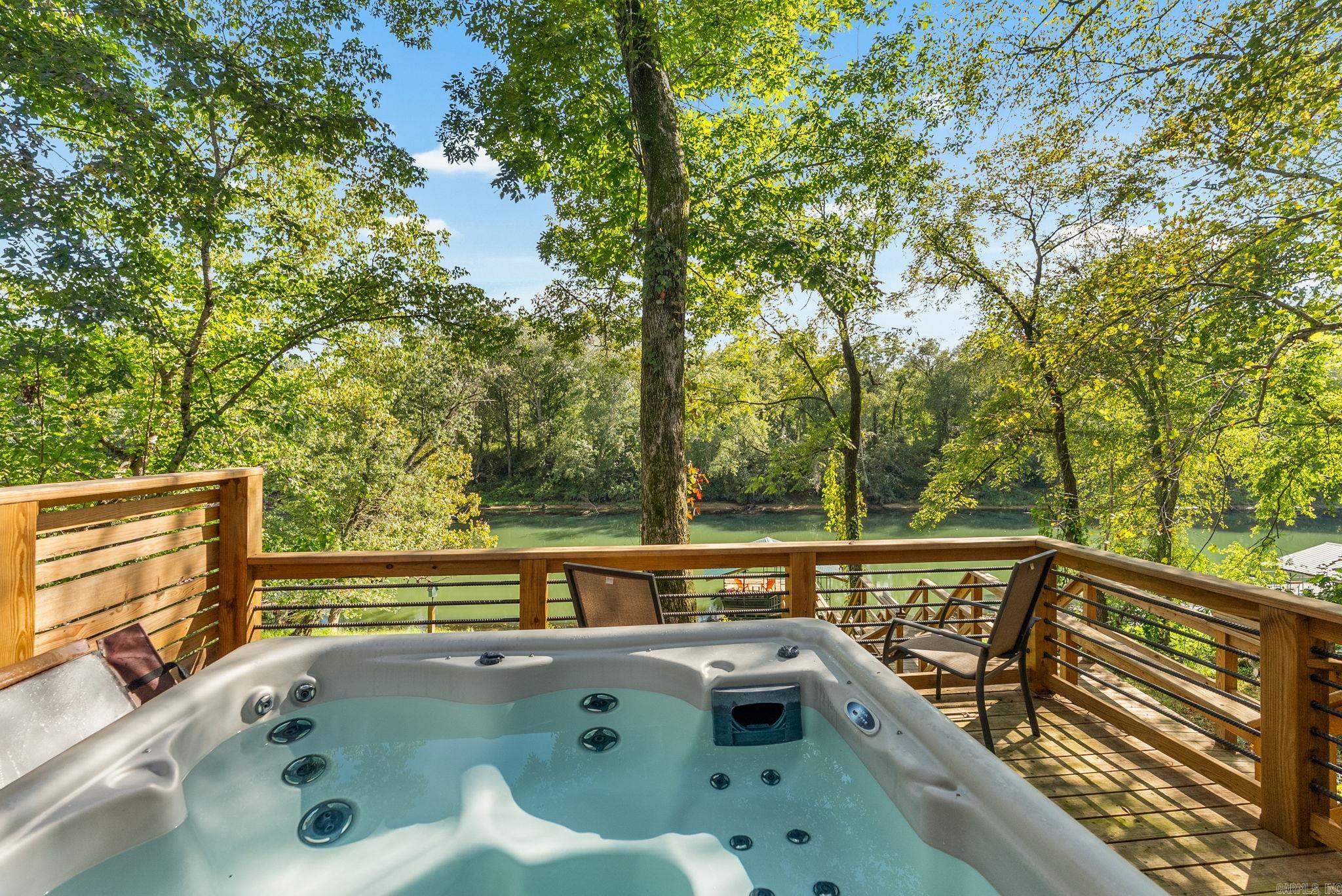 43 Trout Valley  Wilburn, AR