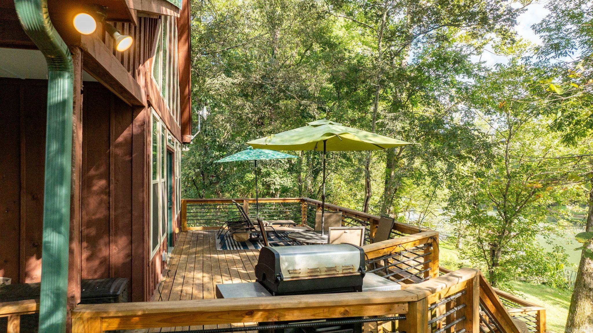 43 Trout Valley  Wilburn, AR