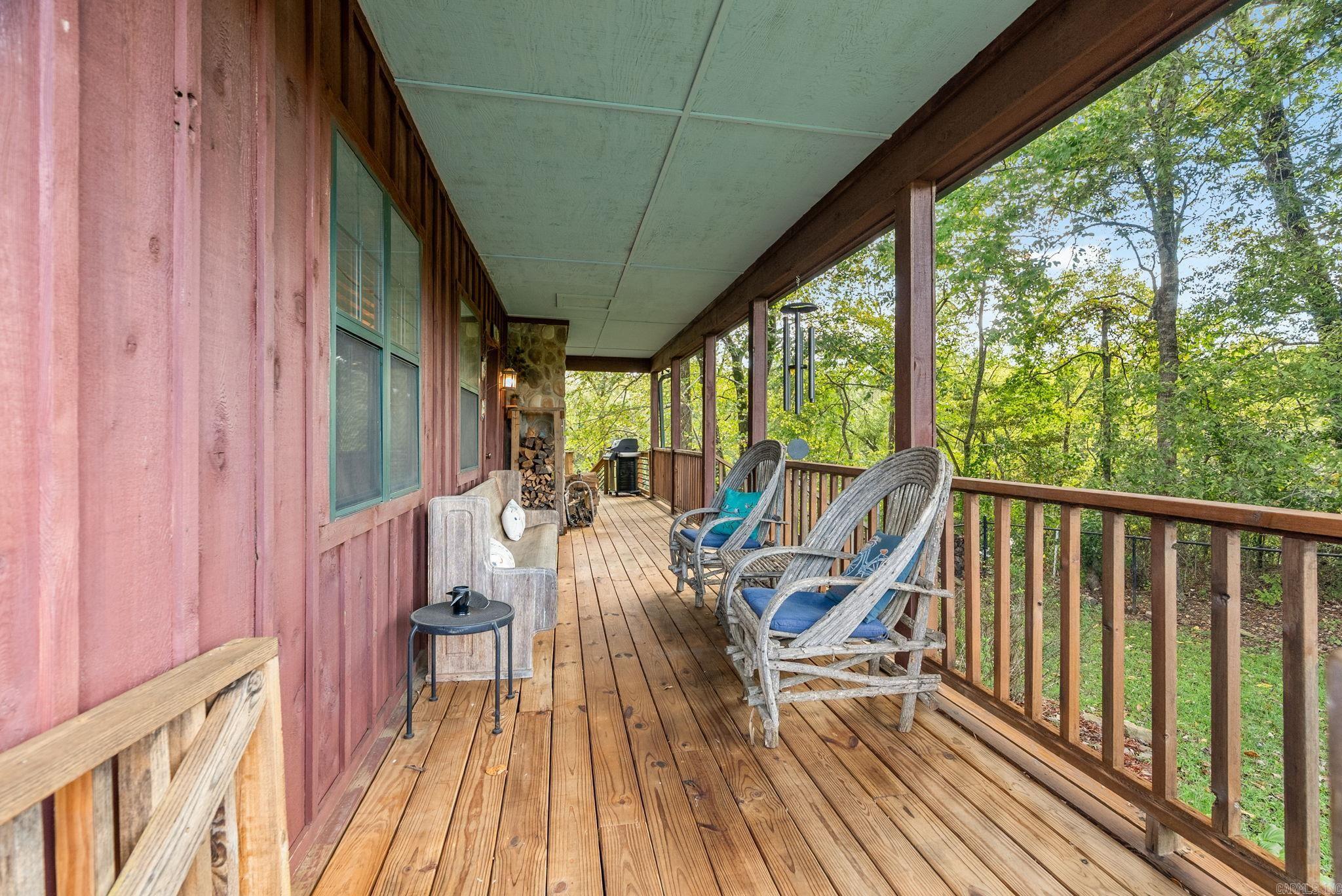43 Trout Valley  Wilburn, AR