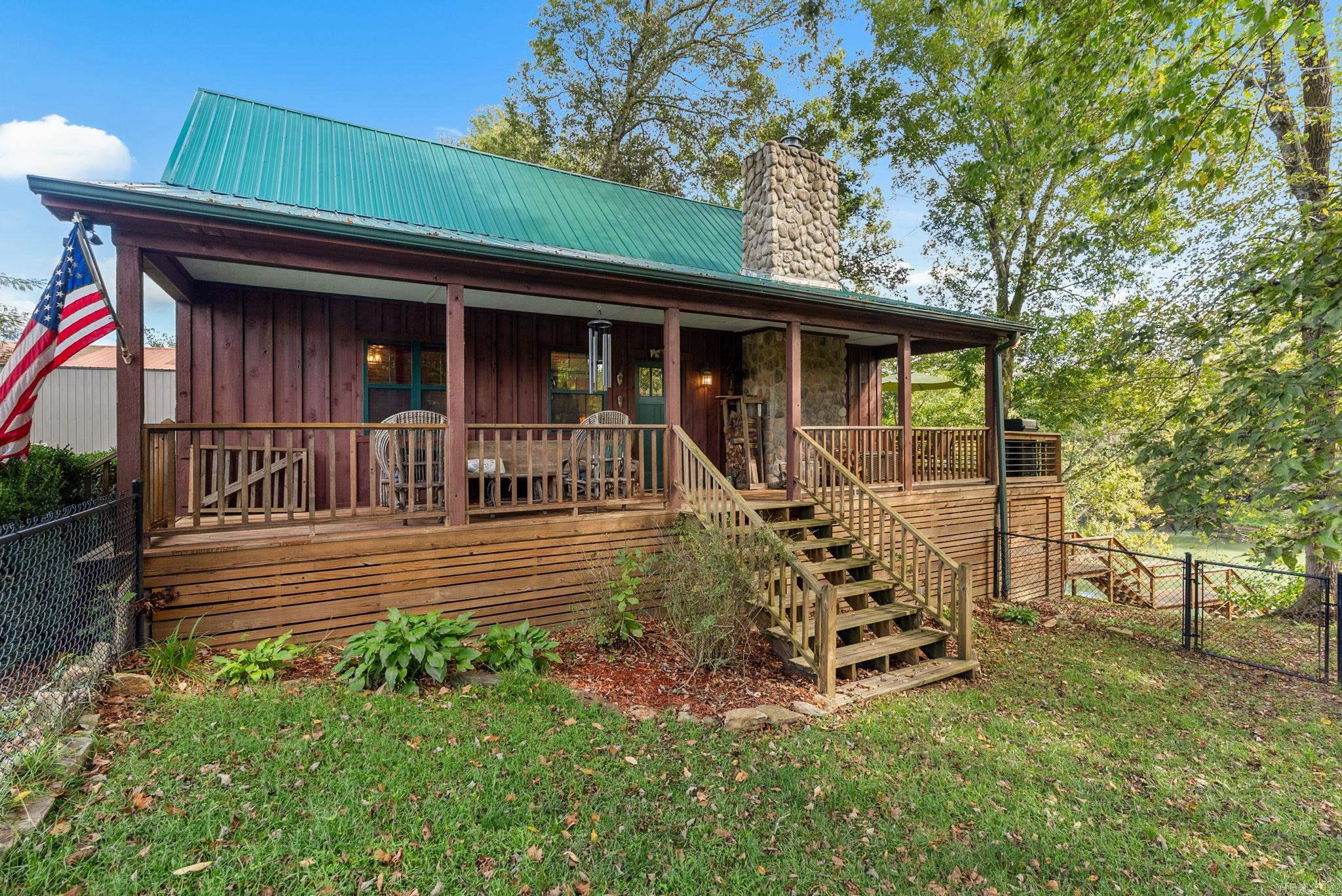 43 Trout Valley  Wilburn, AR