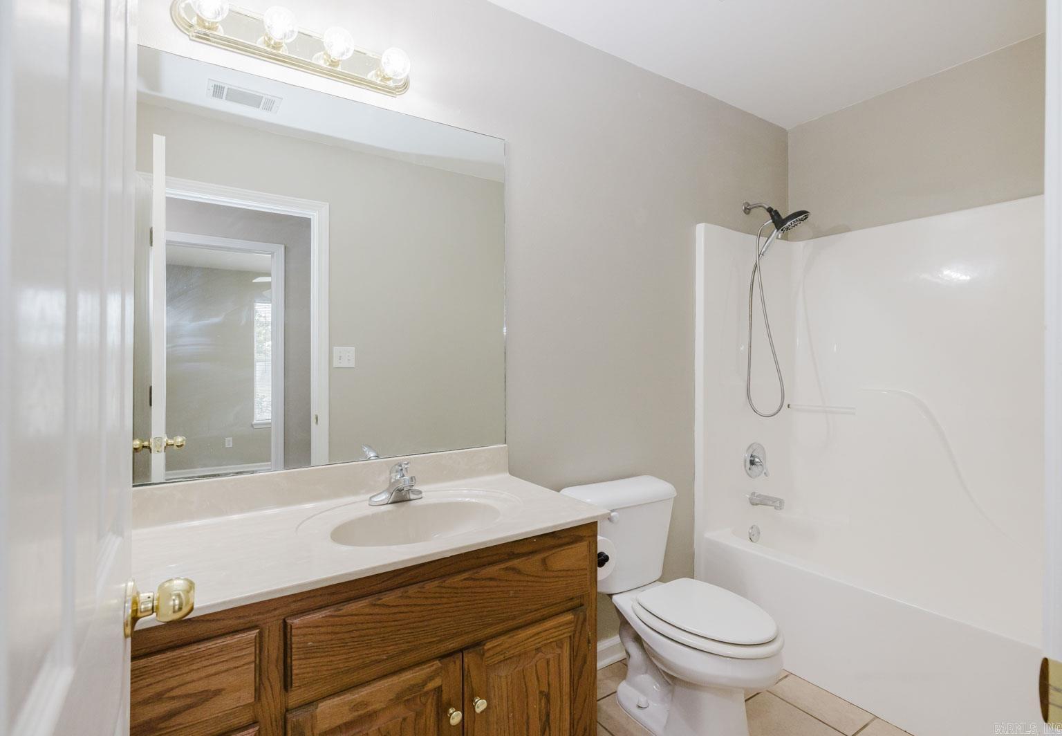 2411 Shadowcreek  Bryant, AR