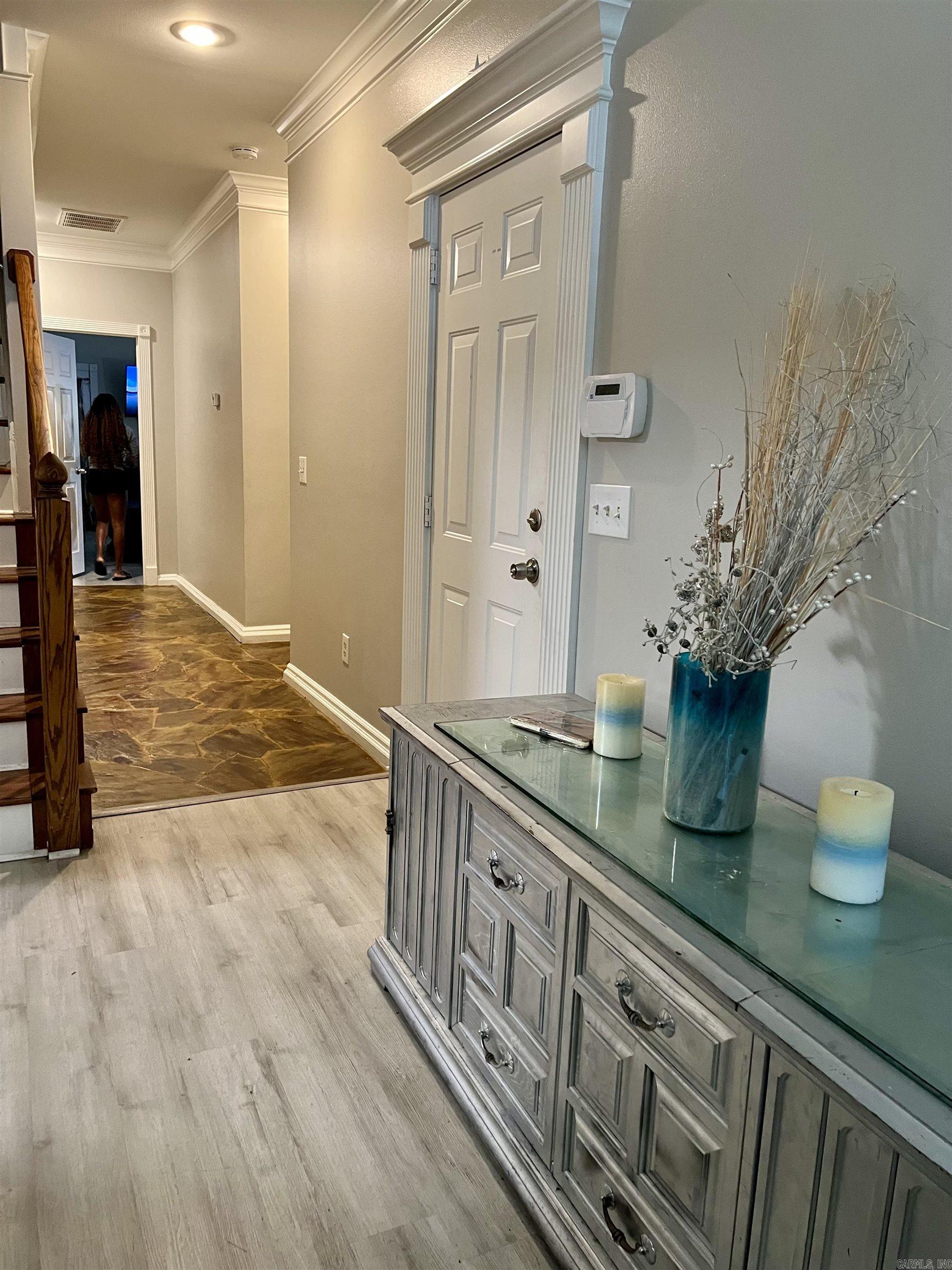 27 Courtside Pl  Little Rock, AR