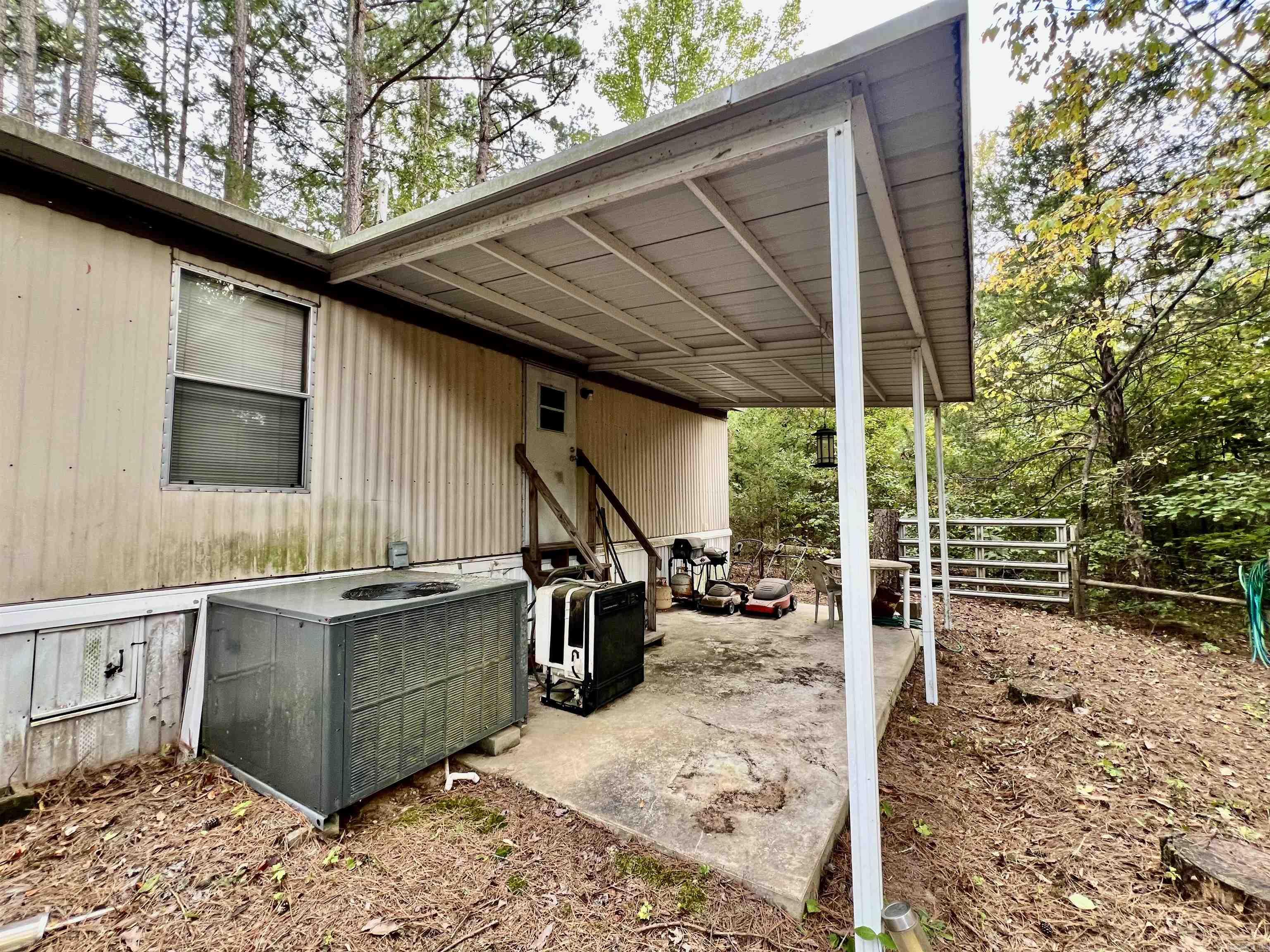 830 Fox Chase  Higden, AR