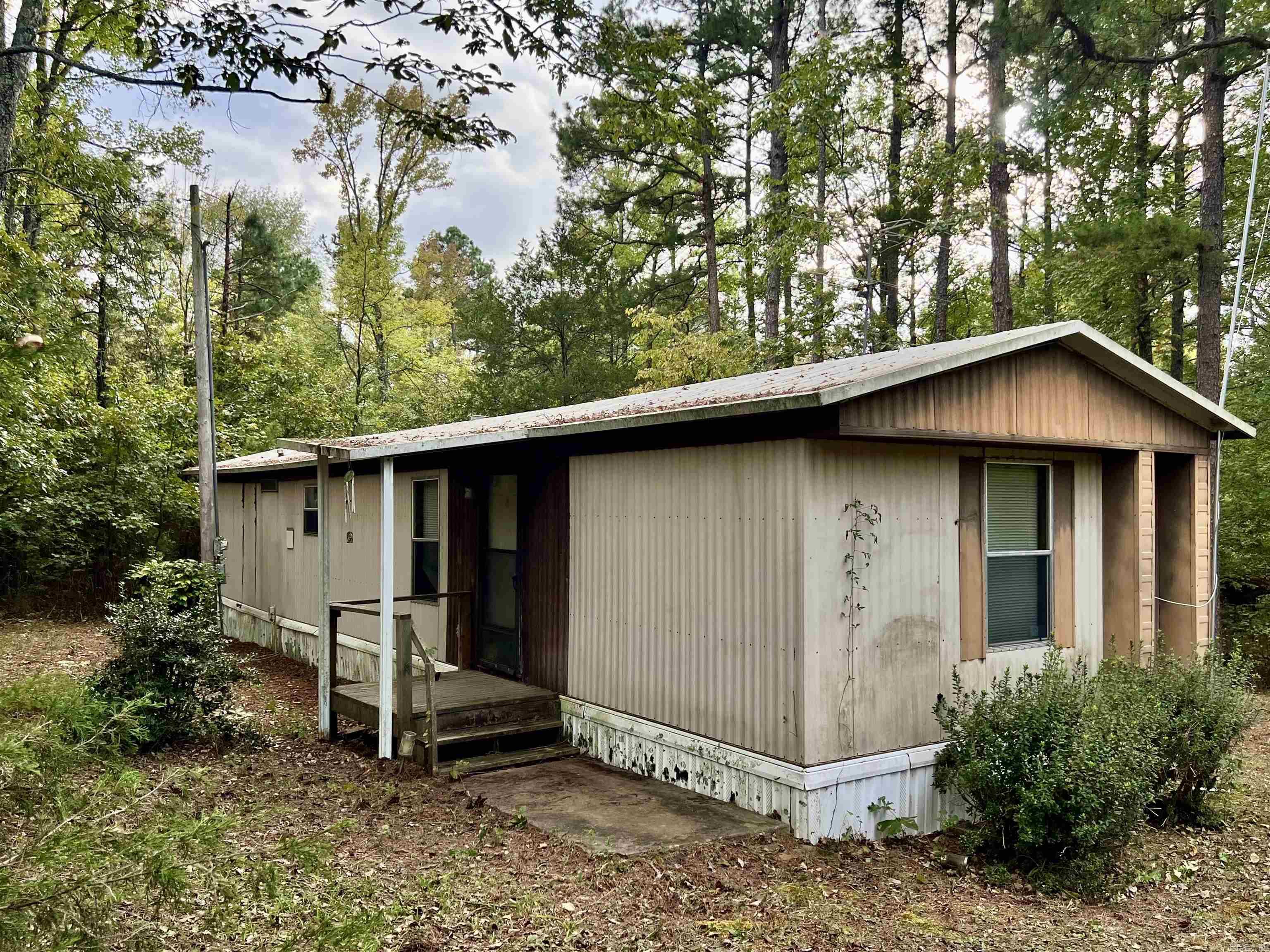 830 Fox Chase  Higden, AR