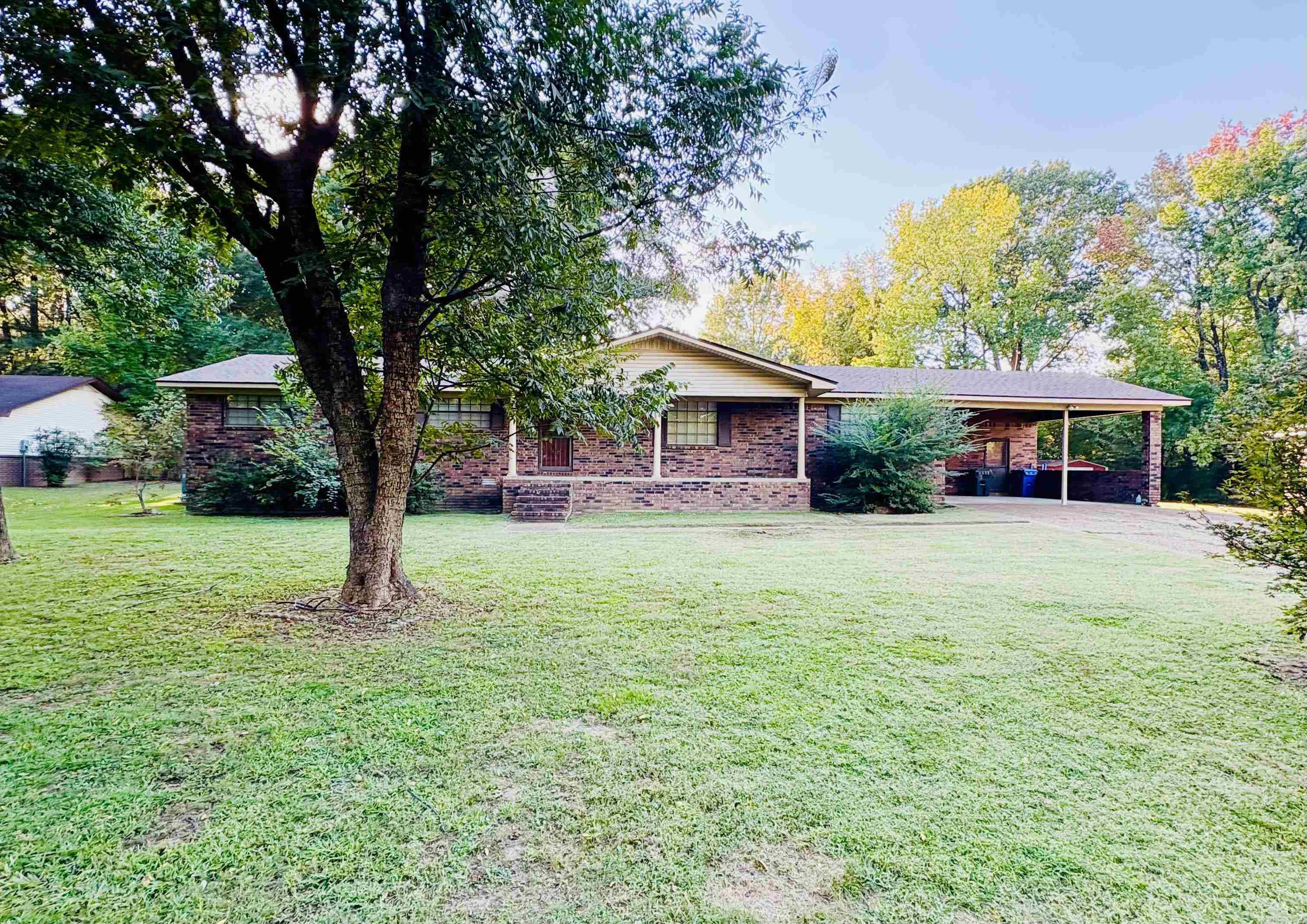 901 Hester  Jonesboro, AR