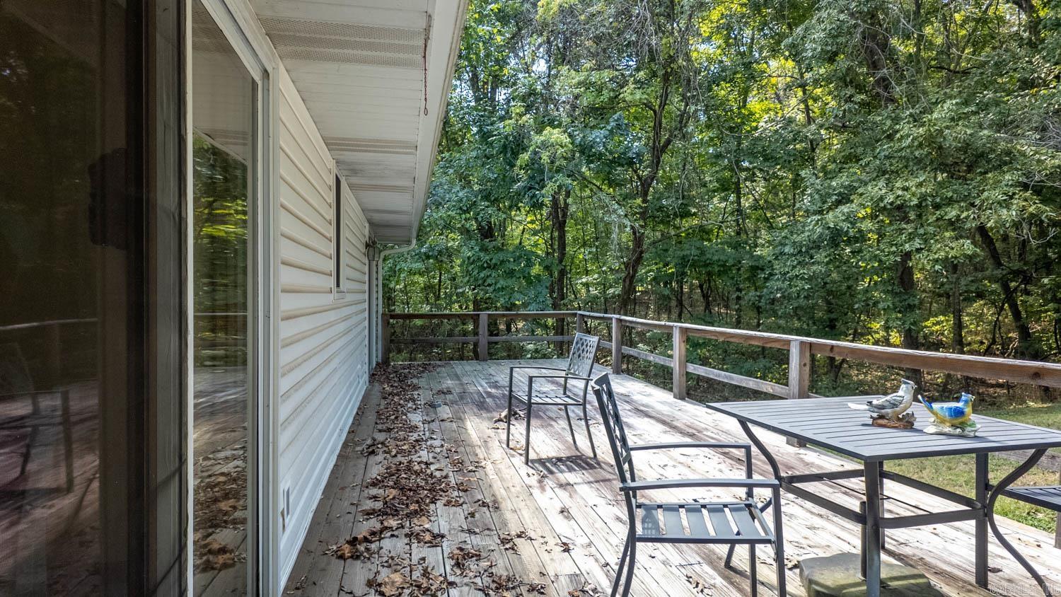 73 Cherokee Road  Cherokee Village, AR