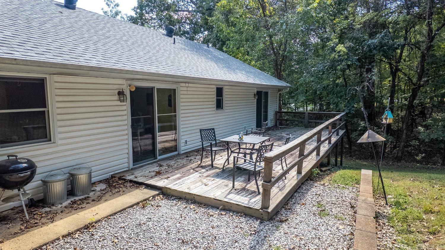 73 Cherokee Road  Cherokee Village, AR