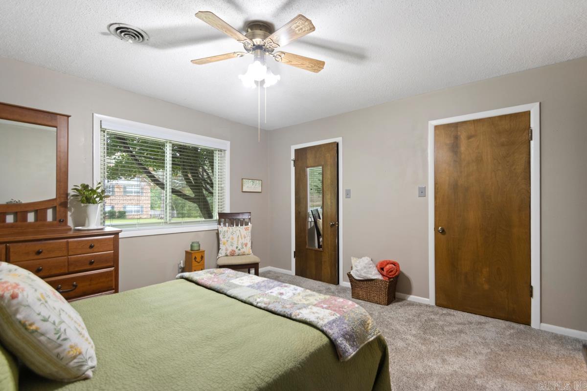 703 N Briarwood  Sheridan, AR