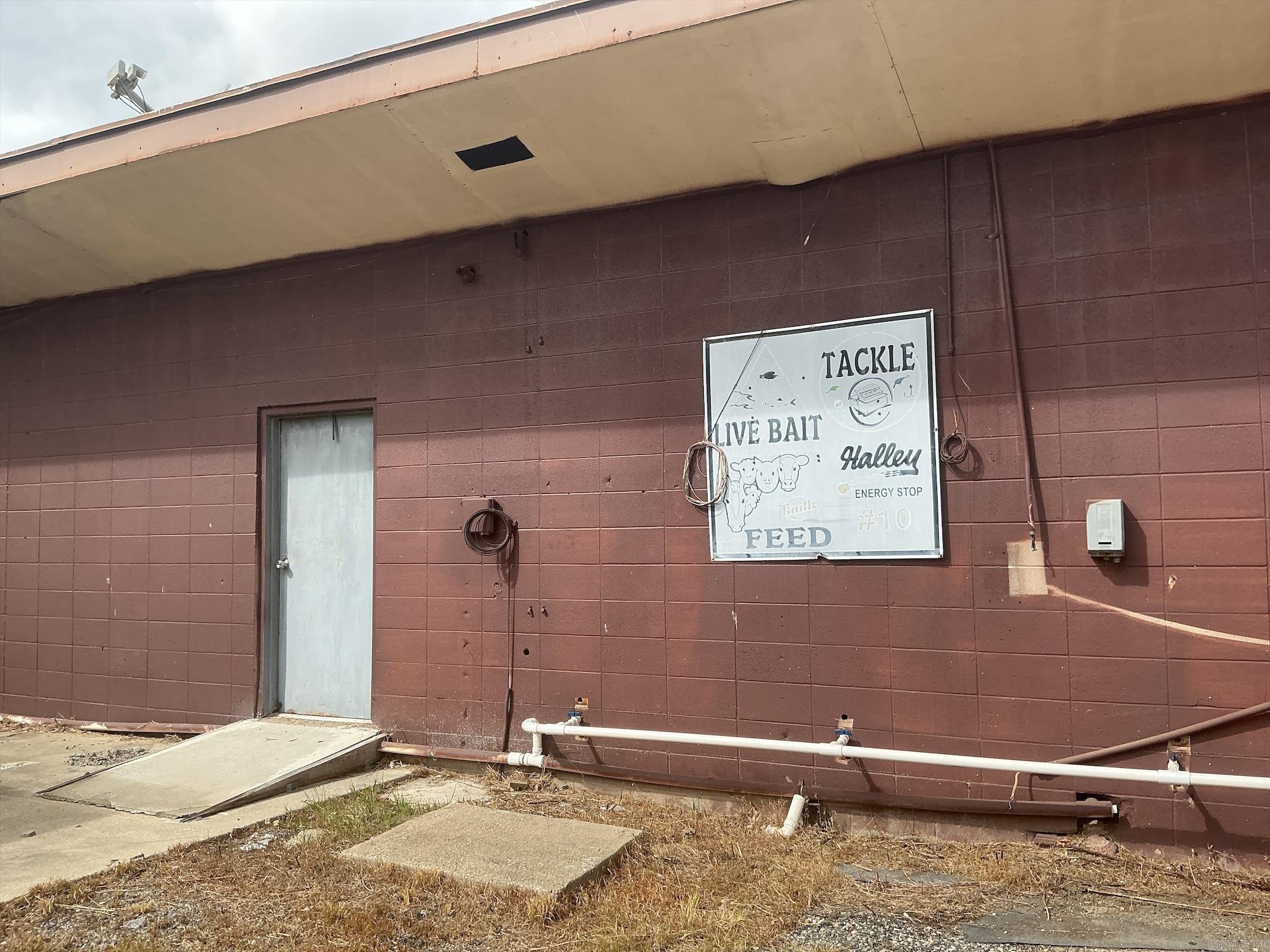 3405 W HWY 82  Crossett, AR