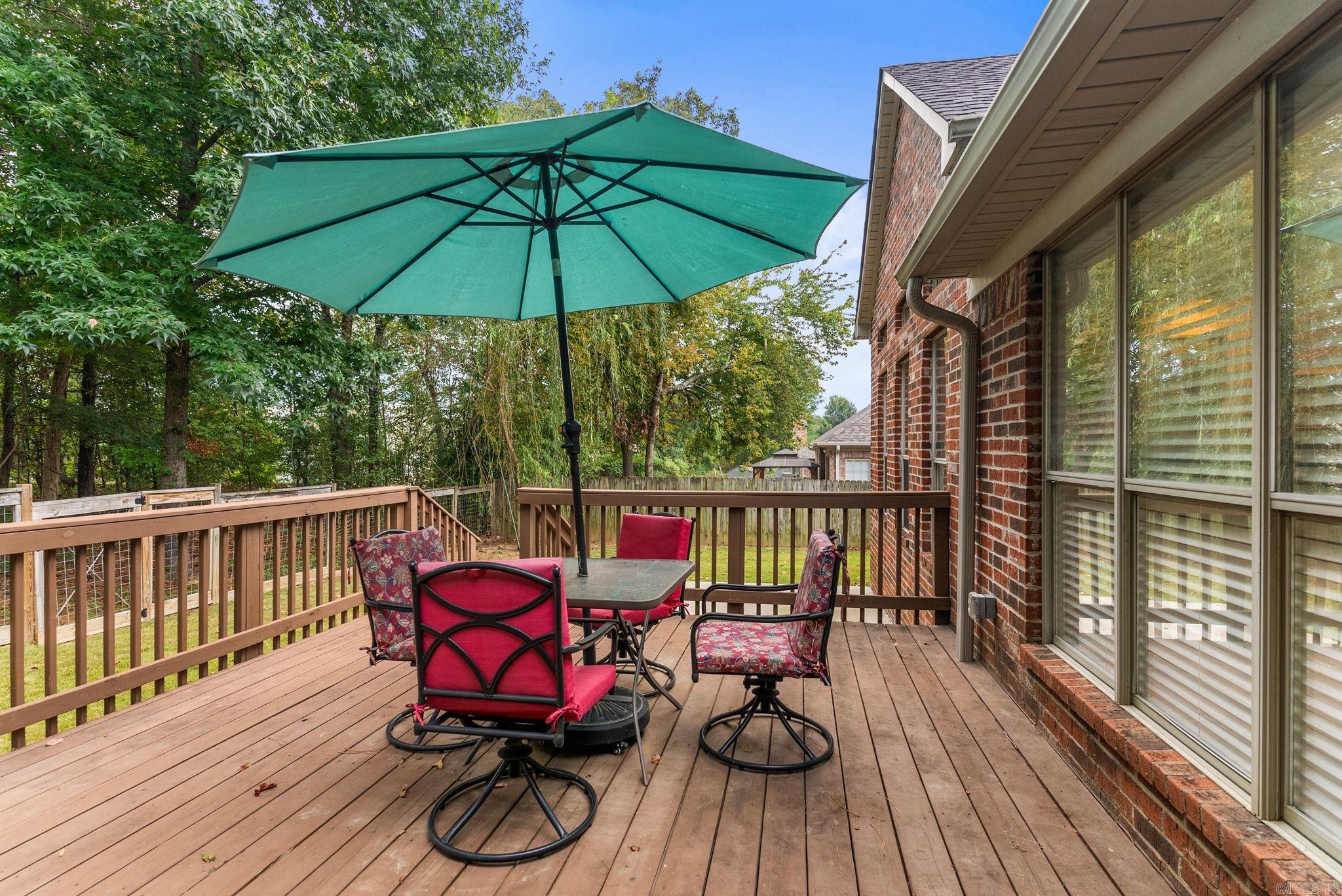 114 Calais  Maumelle, AR