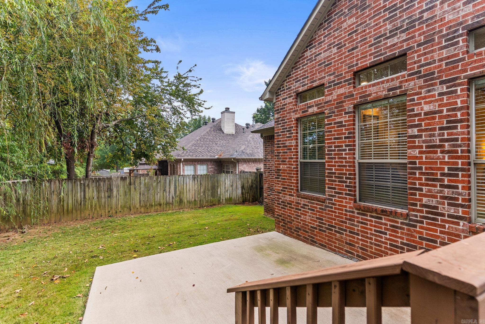114 Calais  Maumelle, AR