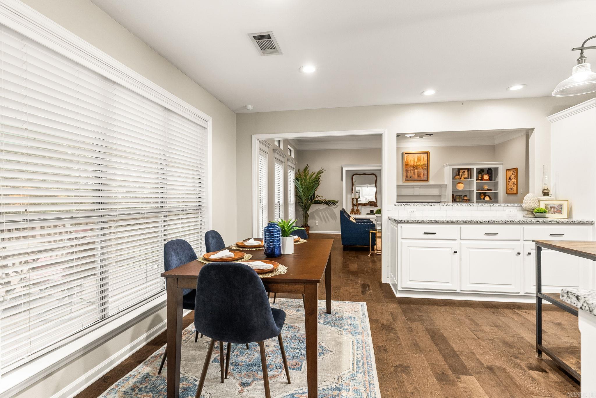 114 Calais  Maumelle, AR